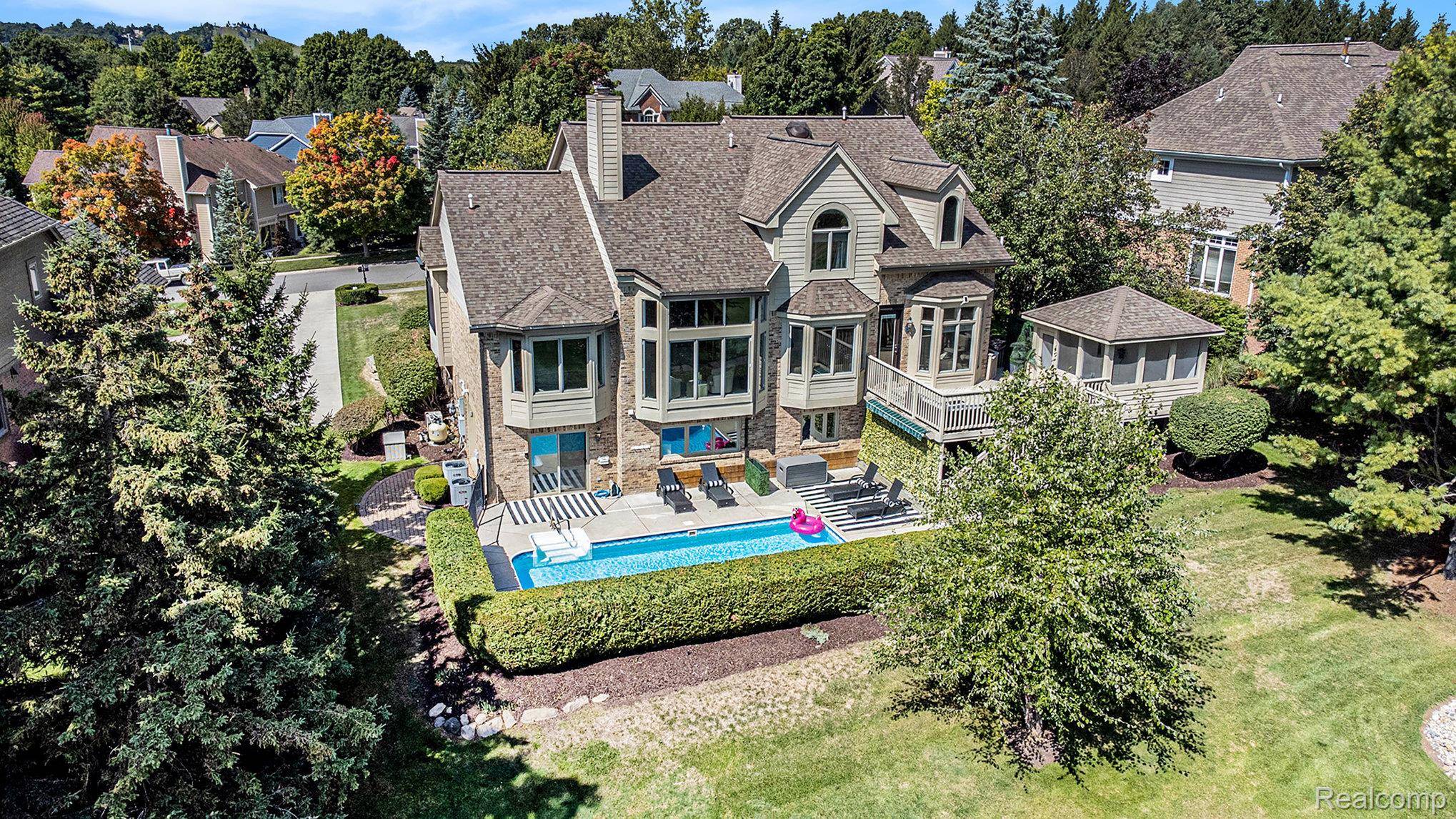 Clarkston, MI 48348,6847 Oakhurst Ridge RD