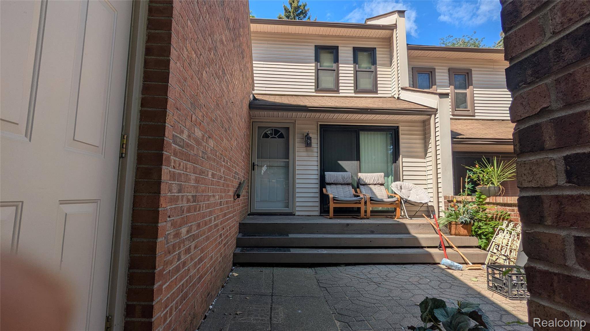 Rochester Hills, MI 48307,358 WILLOW GROVE LN