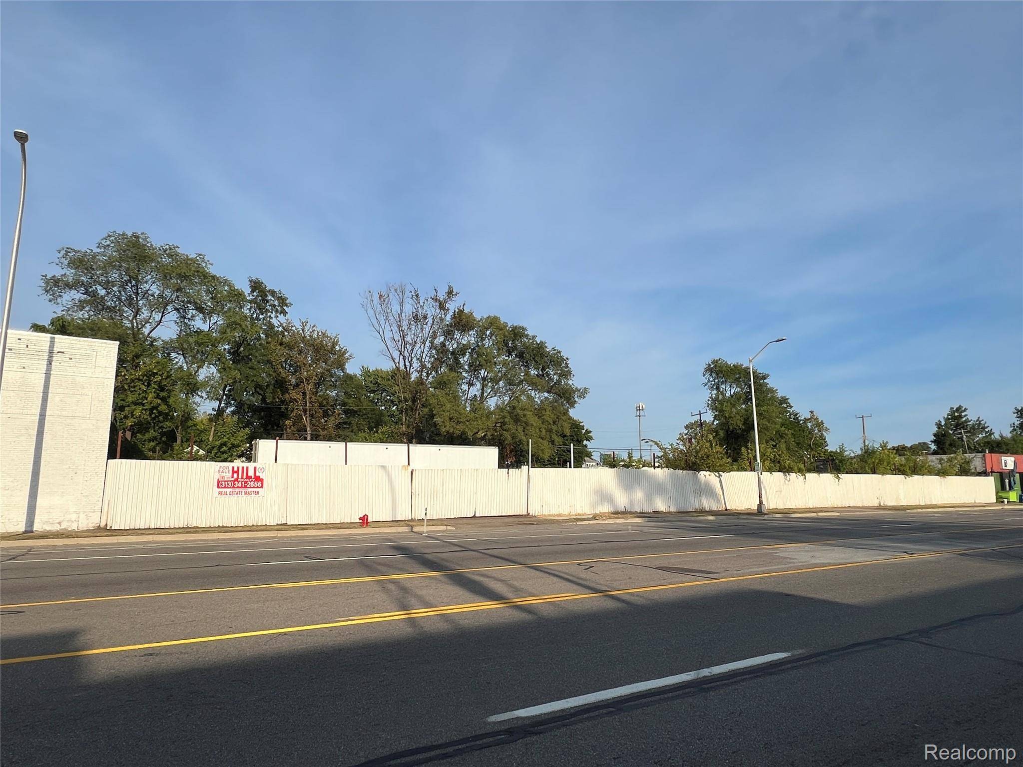 Detroit, MI 48204,8176 Livernois AVE