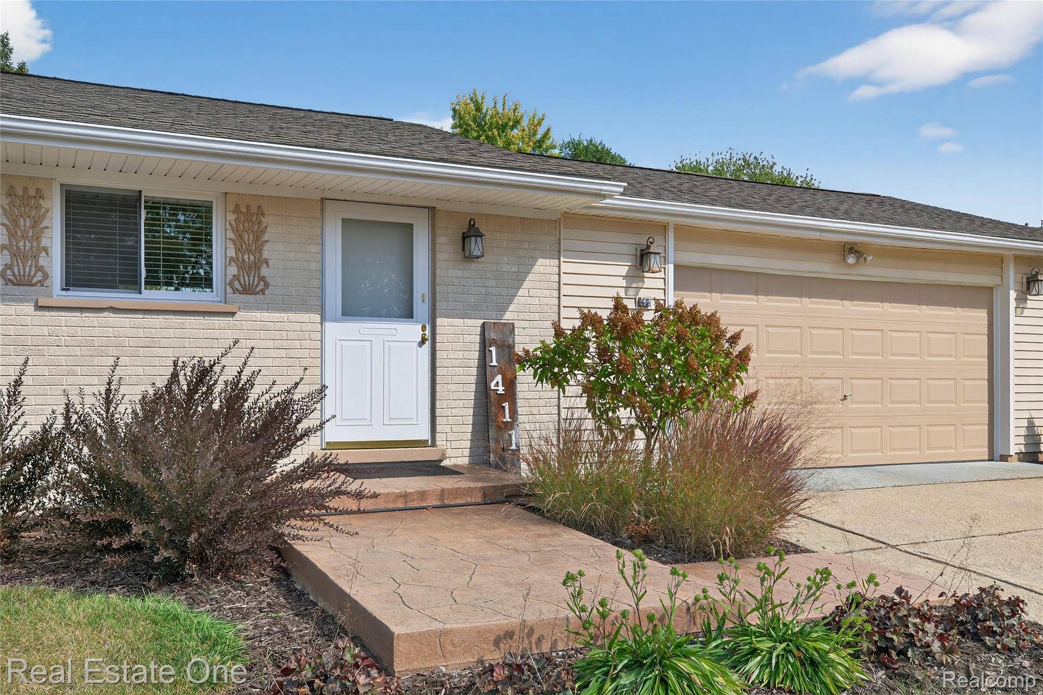 Oxford, MI 48371,1411 Athlone St