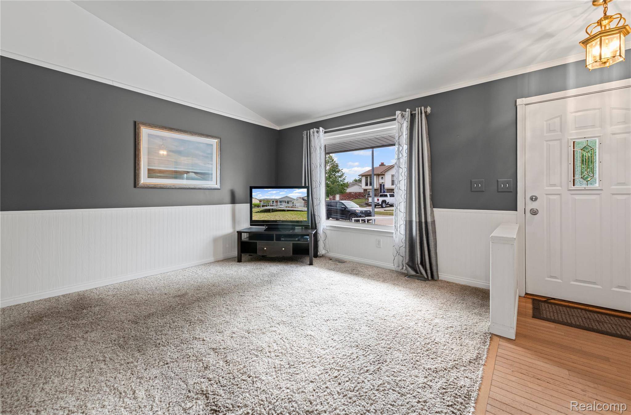 Woodhaven, MI 48183,25419 Montebello DR