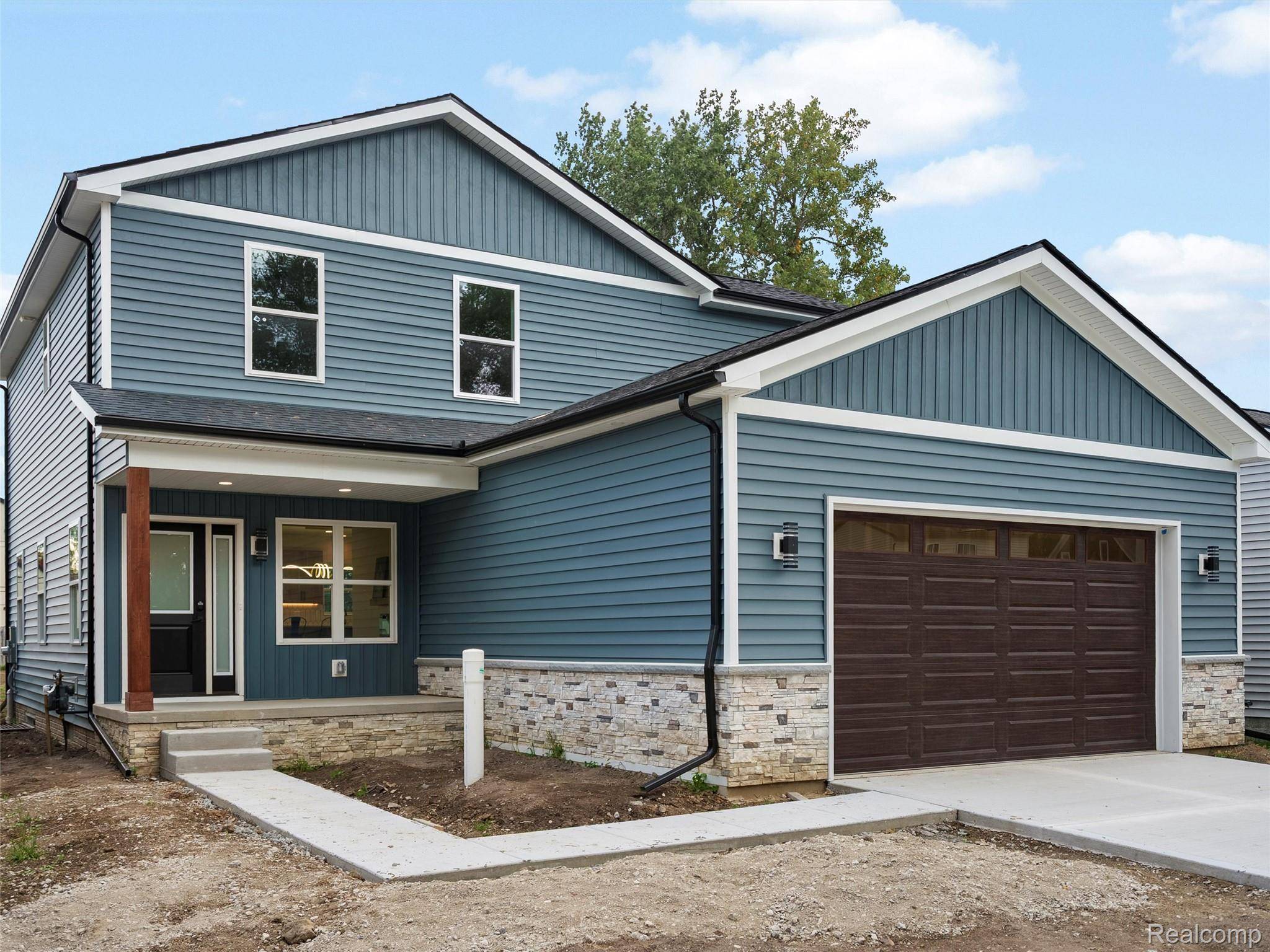 Clinton Township, MI 48035,23495 Donaldson