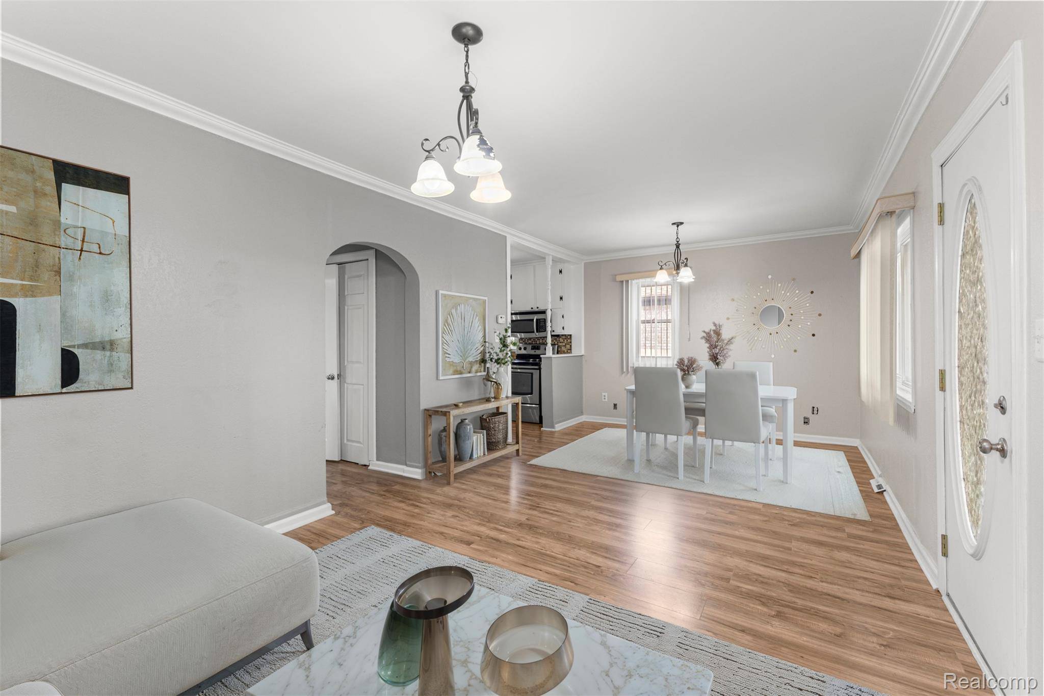 Dearborn Heights, MI 48127,5655 Robindale AVE