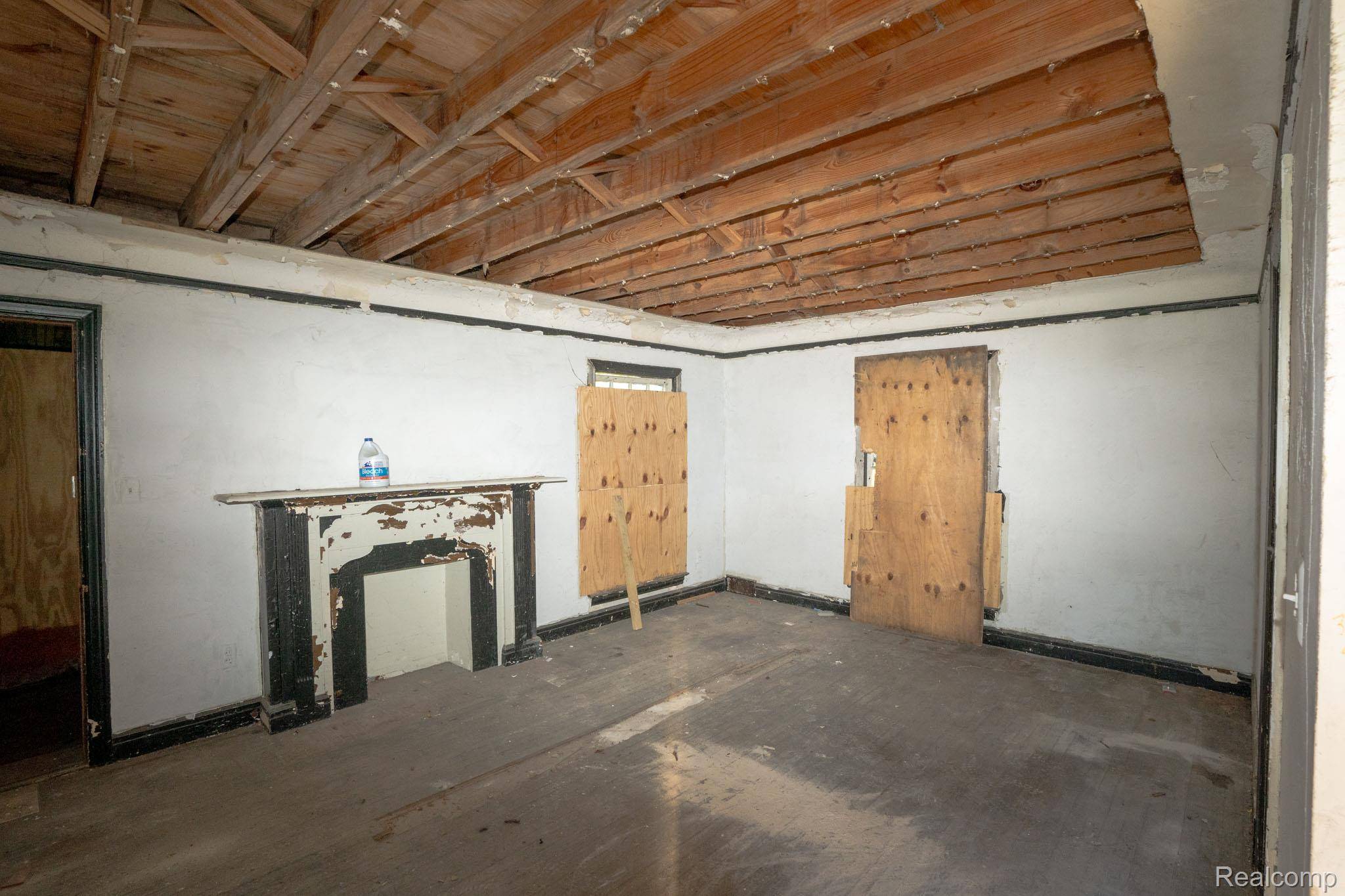 Detroit, MI 48203,300 W Nevada ST