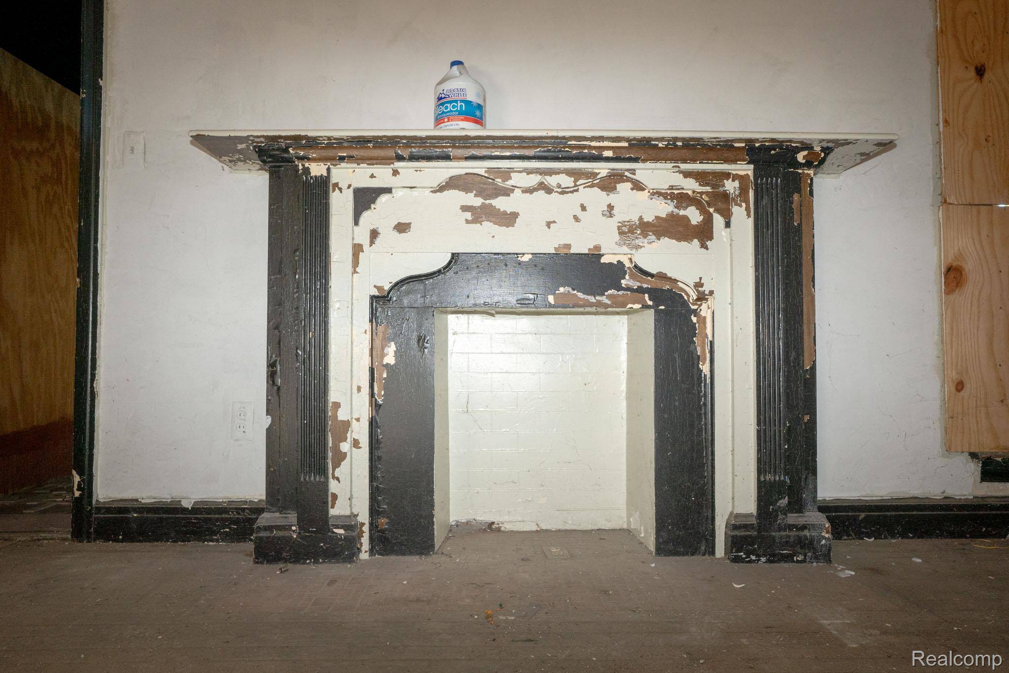 Detroit, MI 48203,300 W Nevada ST