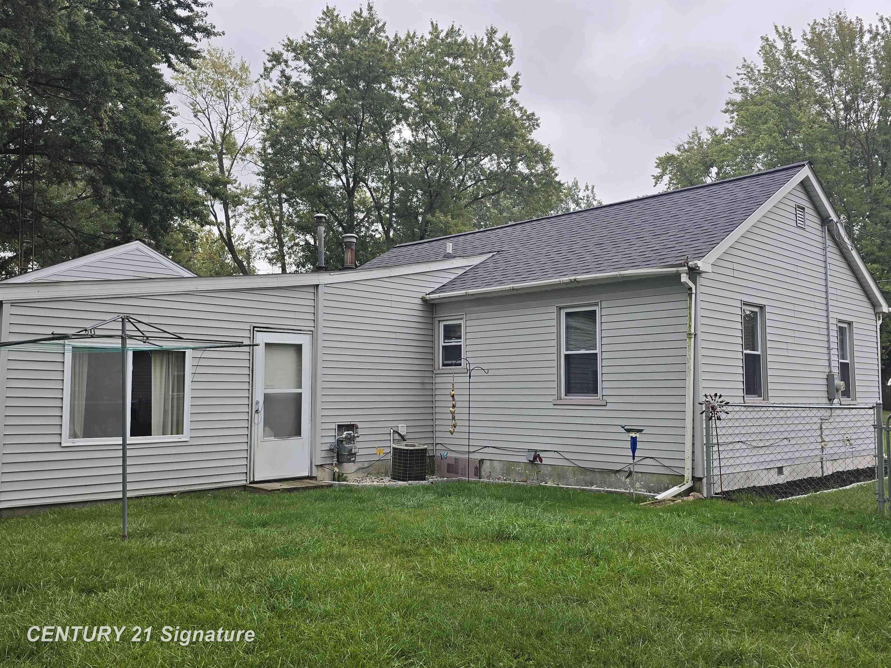 Mount Morris, MI 48458,499 Helen ST