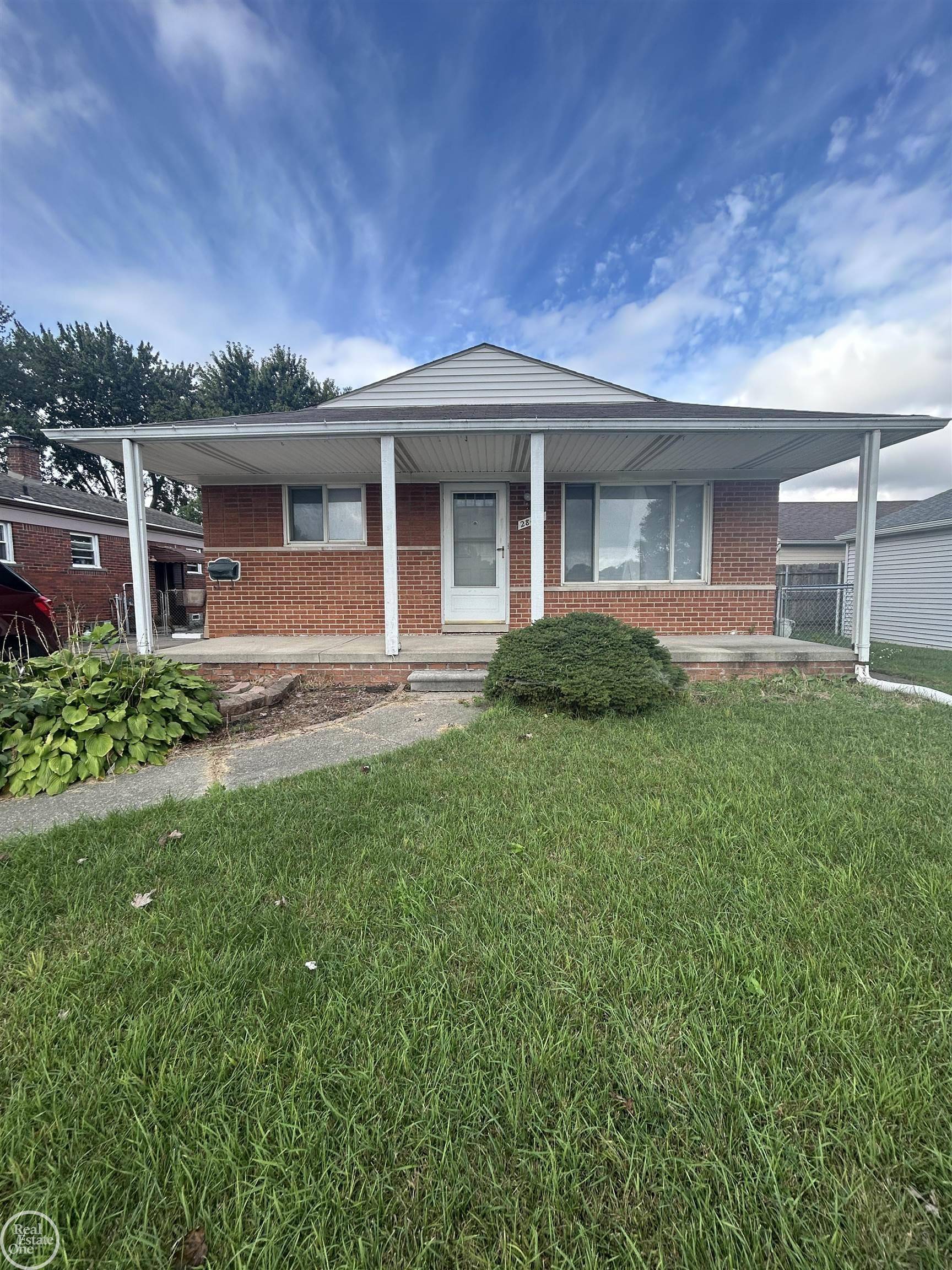 Saint Clair Shores, MI 48081,28409 Rockwood ST