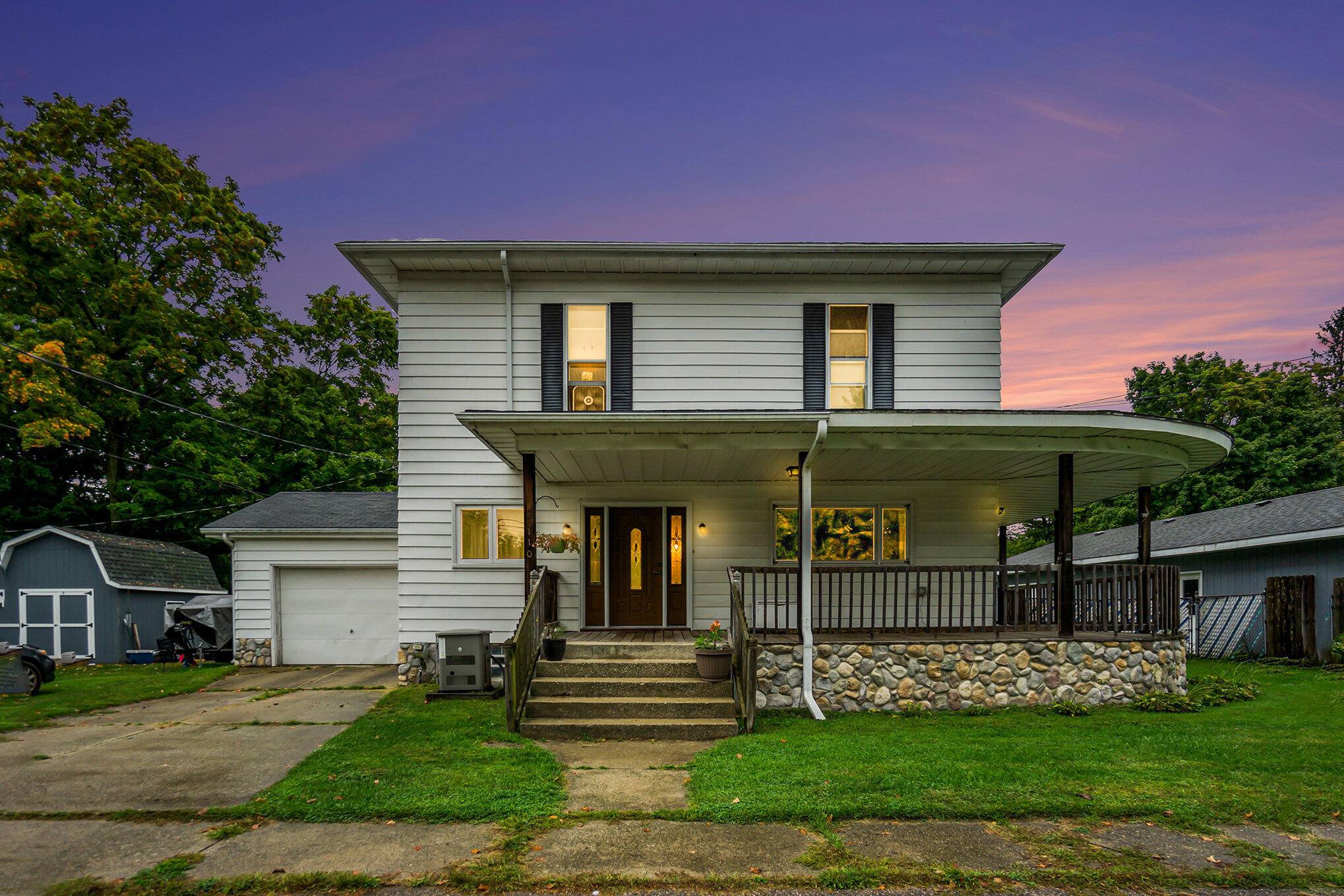 Lawrence, MI 49064,110 S 2nd ST