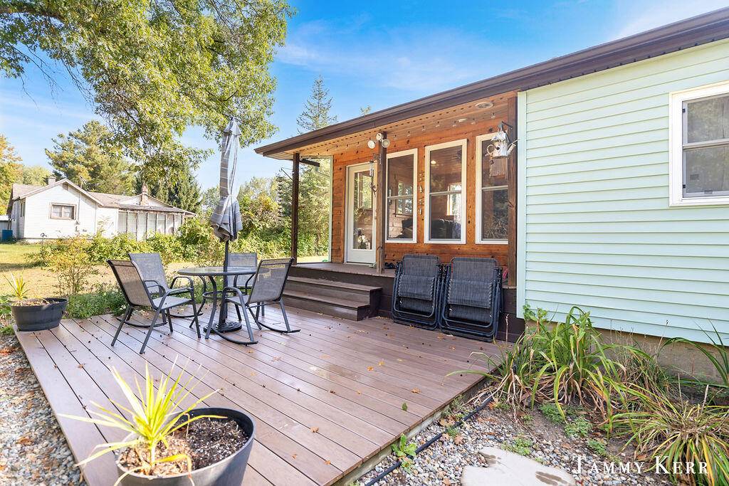 Saugatuck, MI 49453,3426 63rd ST