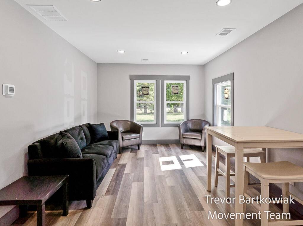 Muskegon, MI 49442,5122 Rose AVE