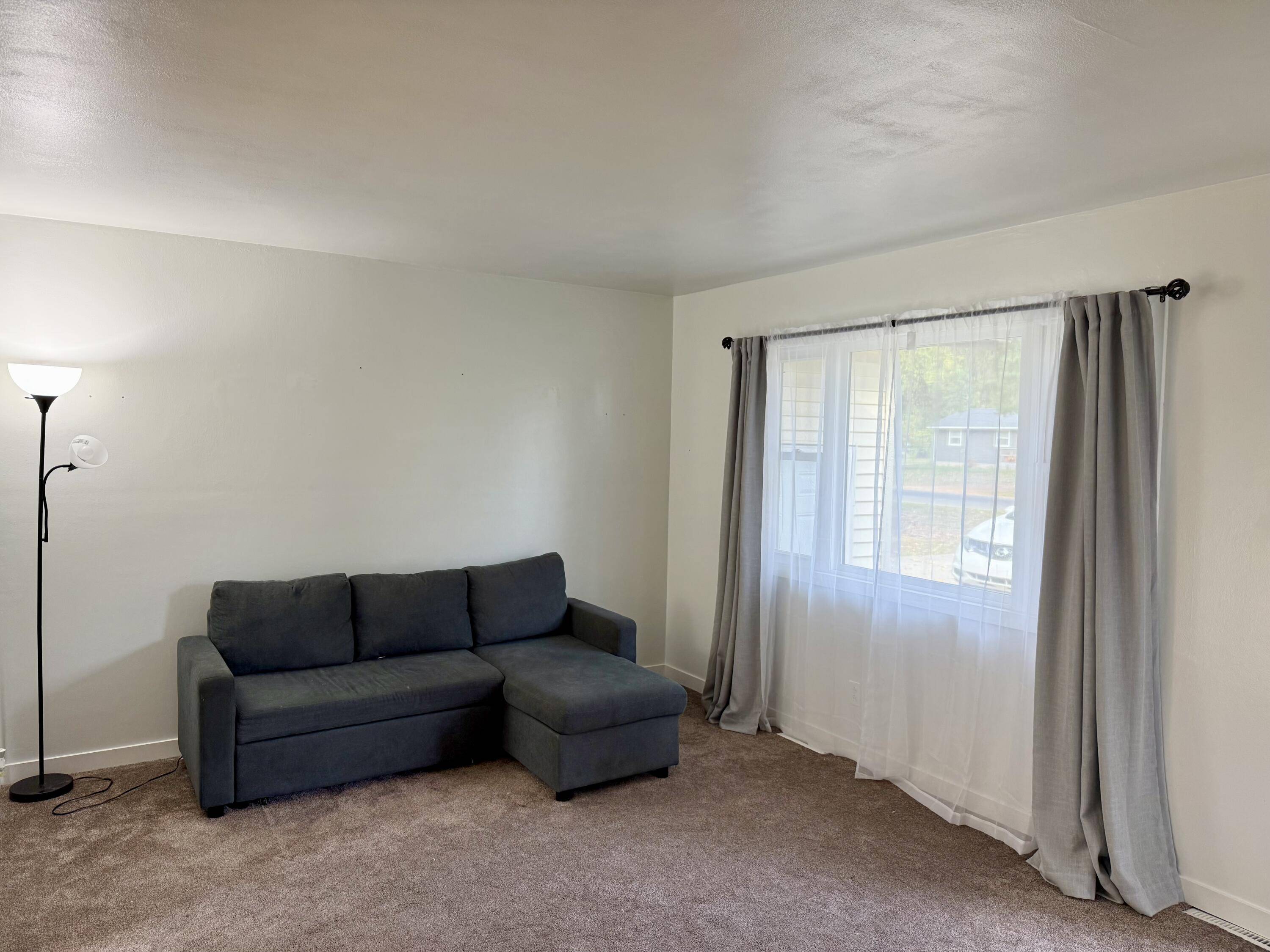 Muskegon, MI 49442,897 Van Eyck ST