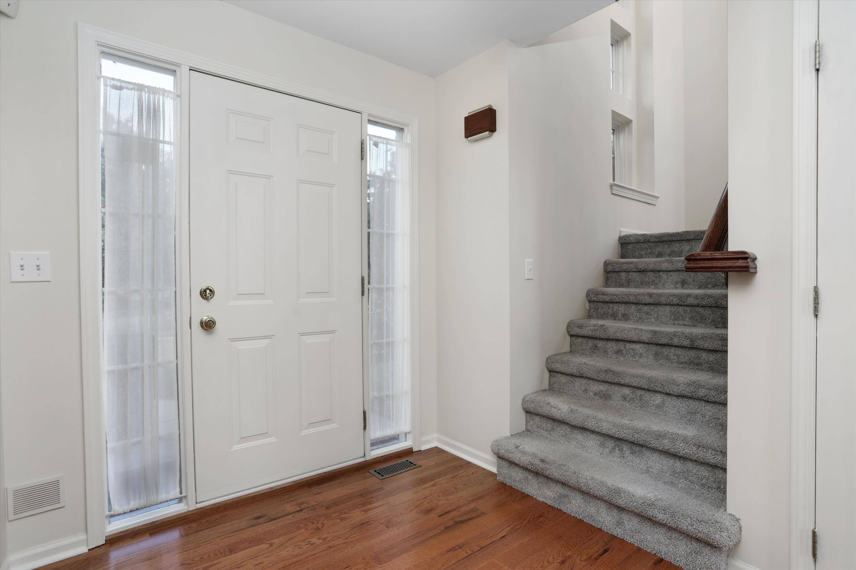 Wixom, MI 48393,2741 Blue Heron LN