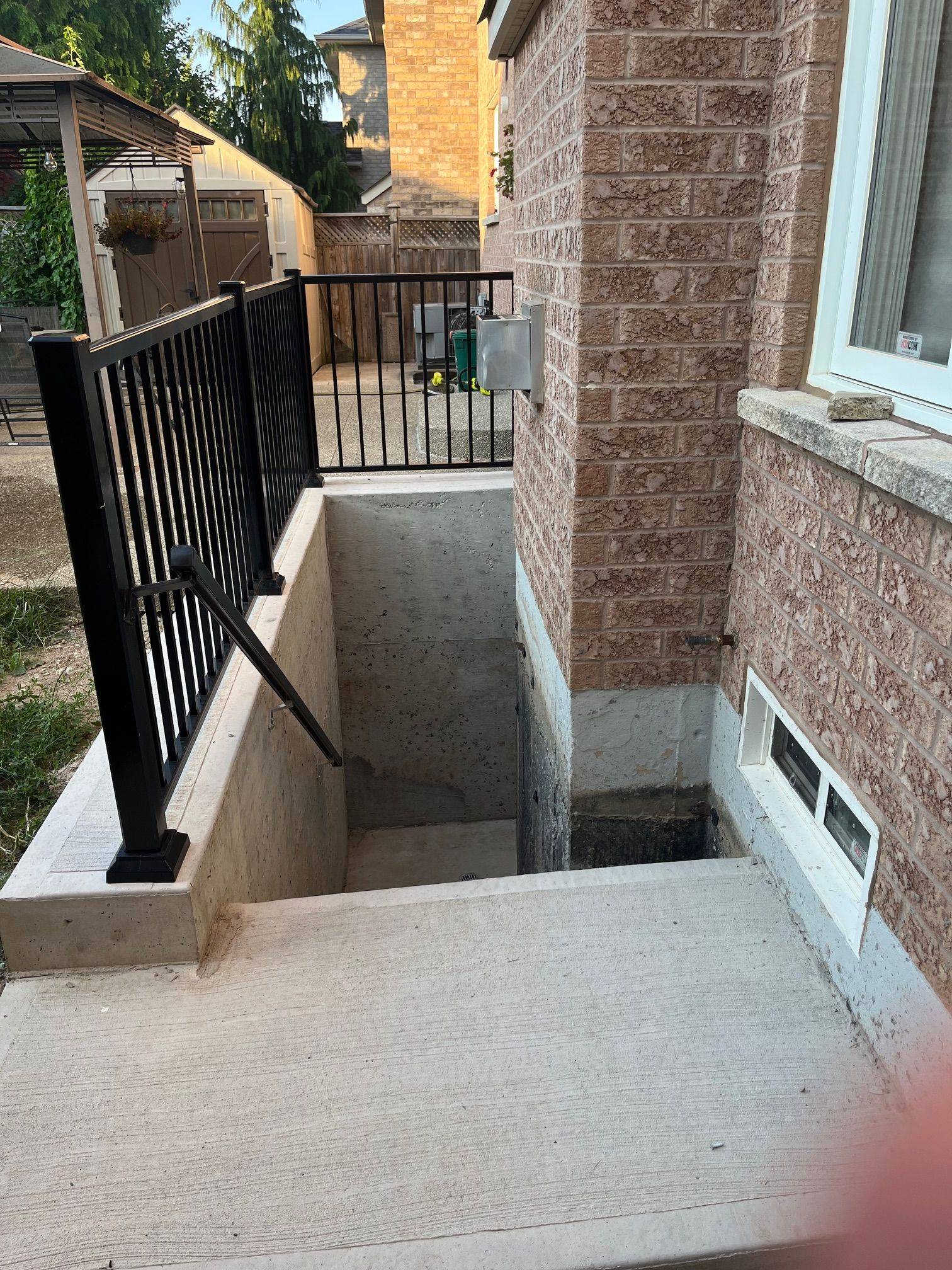 Milton, ON L9T 6G6,1105 Field DR #Lower