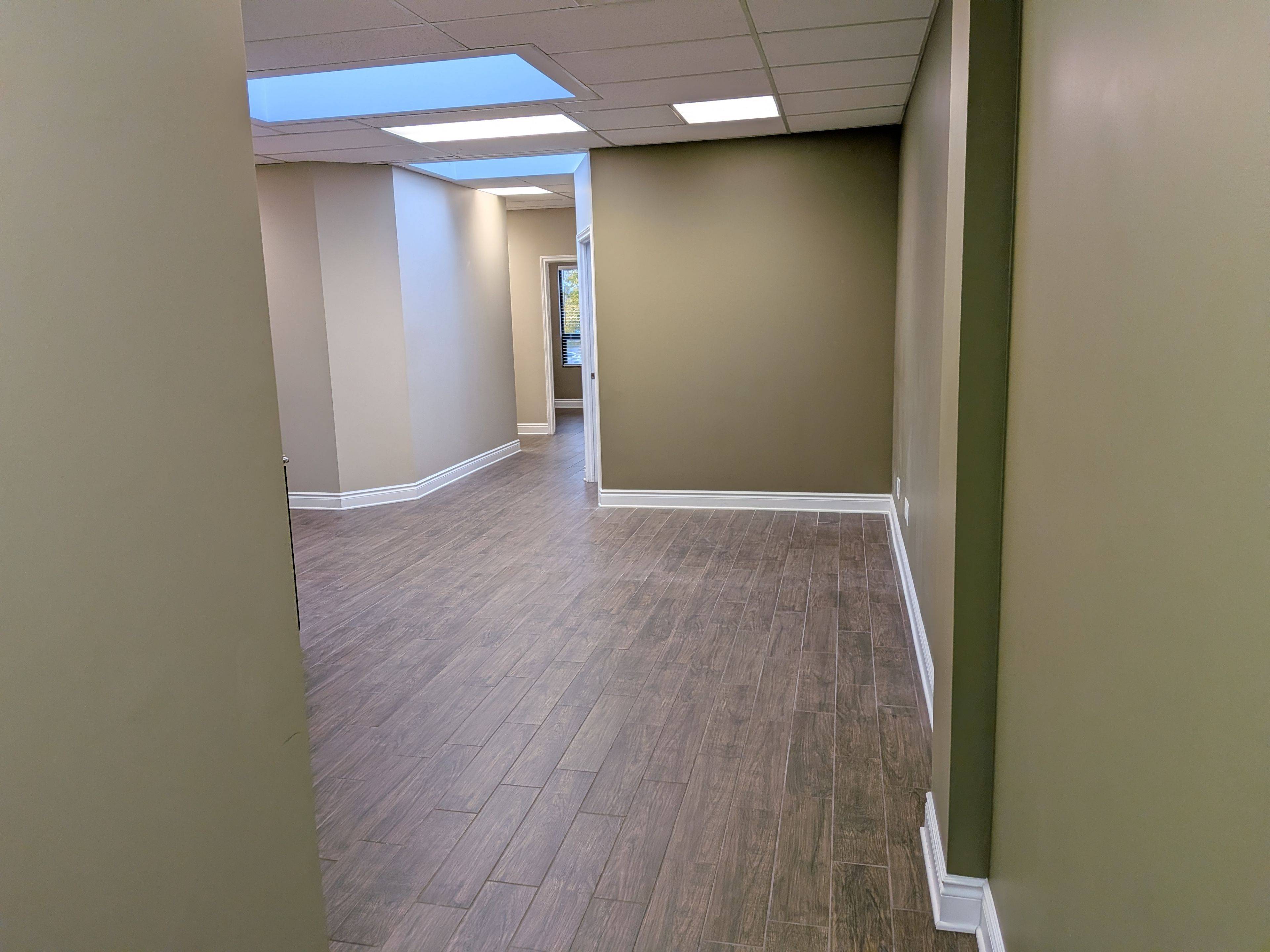 Tanglewood - Grenfell Glen - Pineglen, ON K2G 4N4,1900 Merivale RD #212