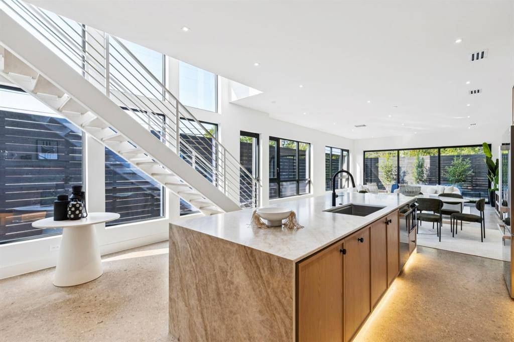 Dallas, TX 75209,6801 Tyree Street