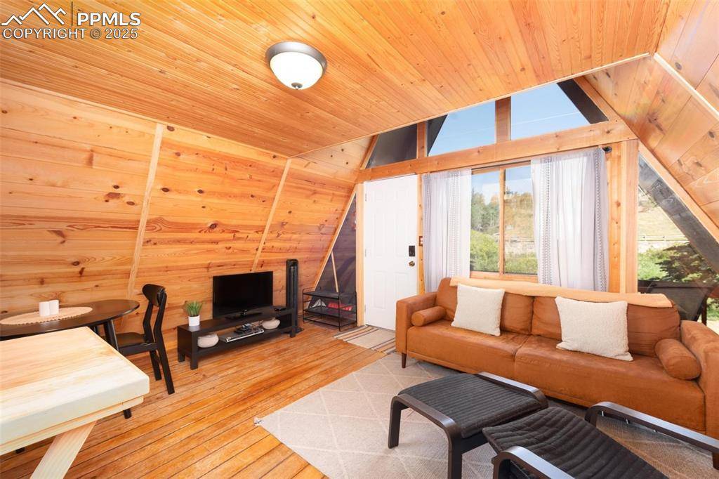 Florissant, CO 80816,274 Midland RD