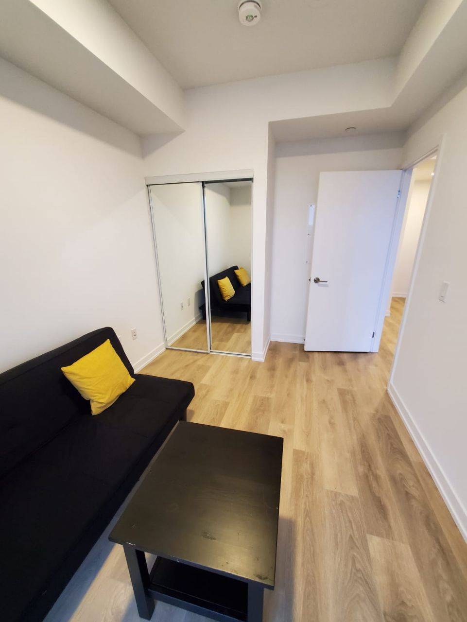 225 Sumach ST #610, Toronto C08, ON M5A 0P8