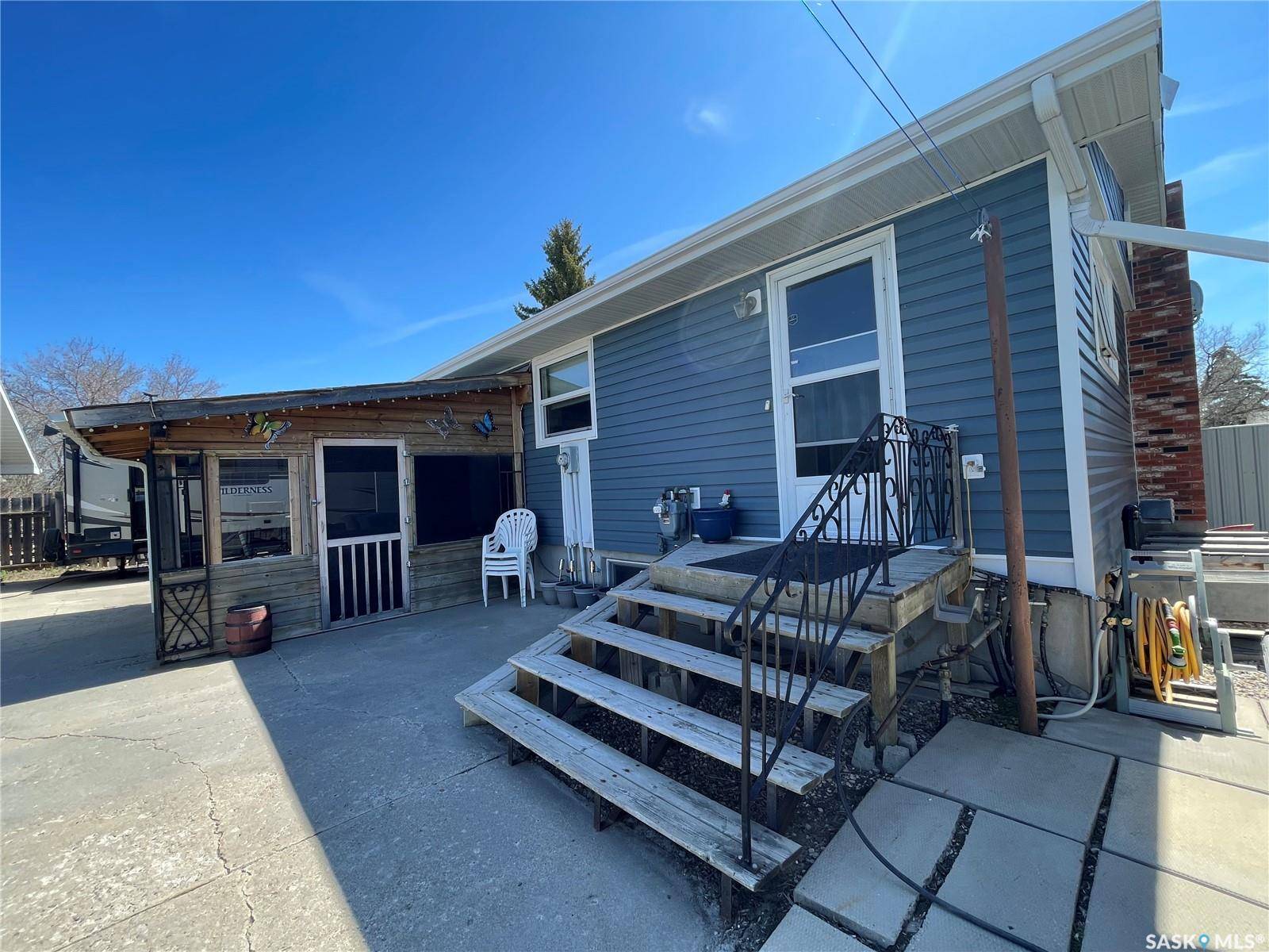 Kindersley, SK S0L 1S1,22 West ROAD