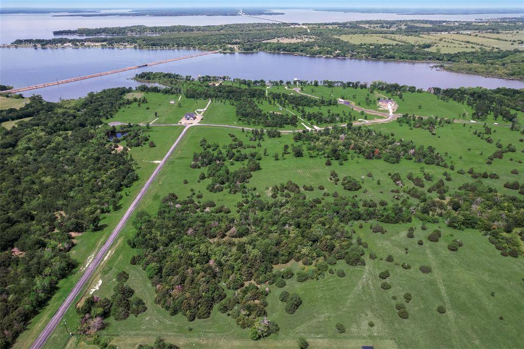 East Tawakoni, TX 75472,100 Vintage Shores Drive