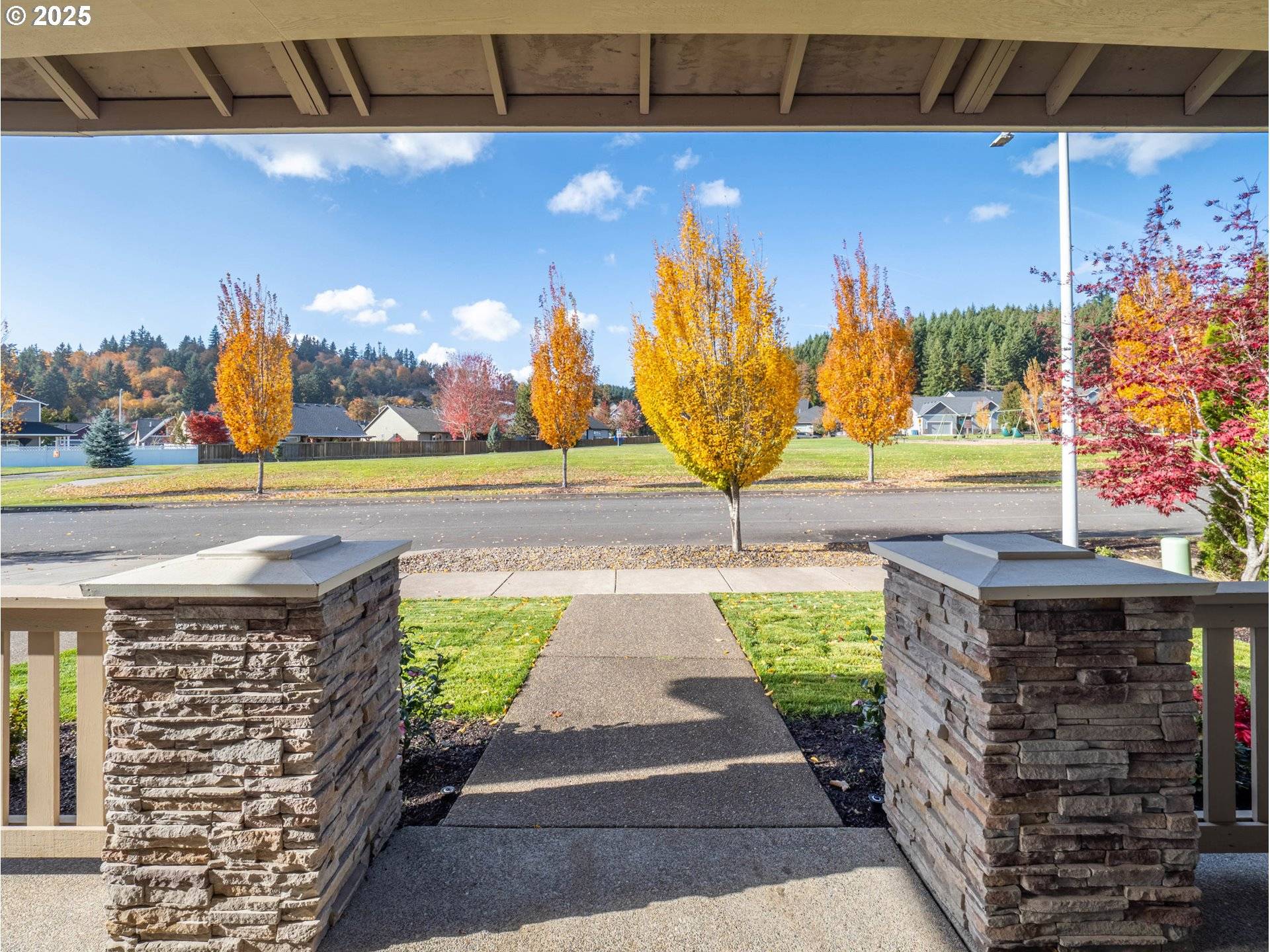 Silverton, OR 97381,1440 MEADOW AVE