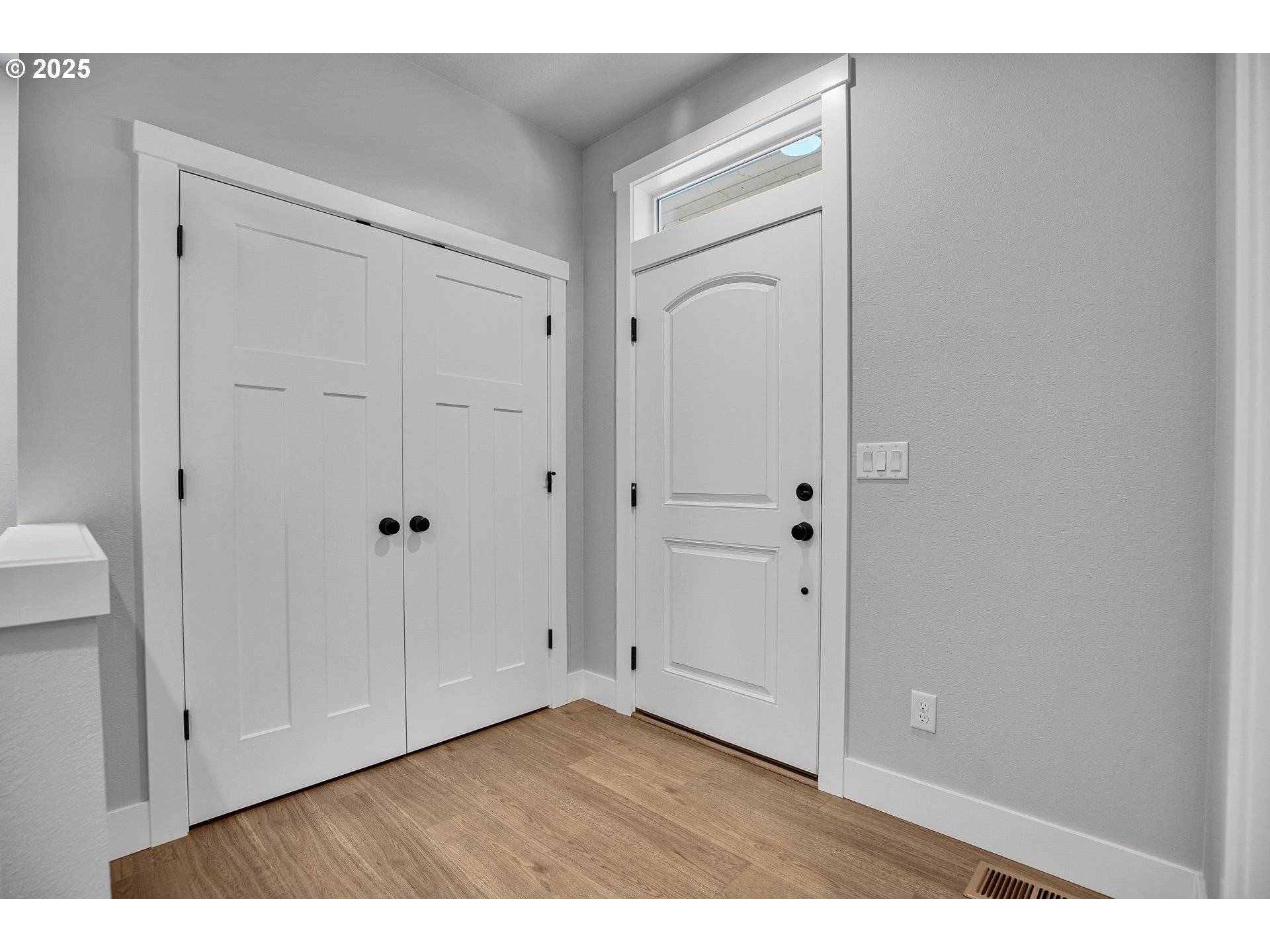 Sandy, OR 97055,38249 MULBERRY ST