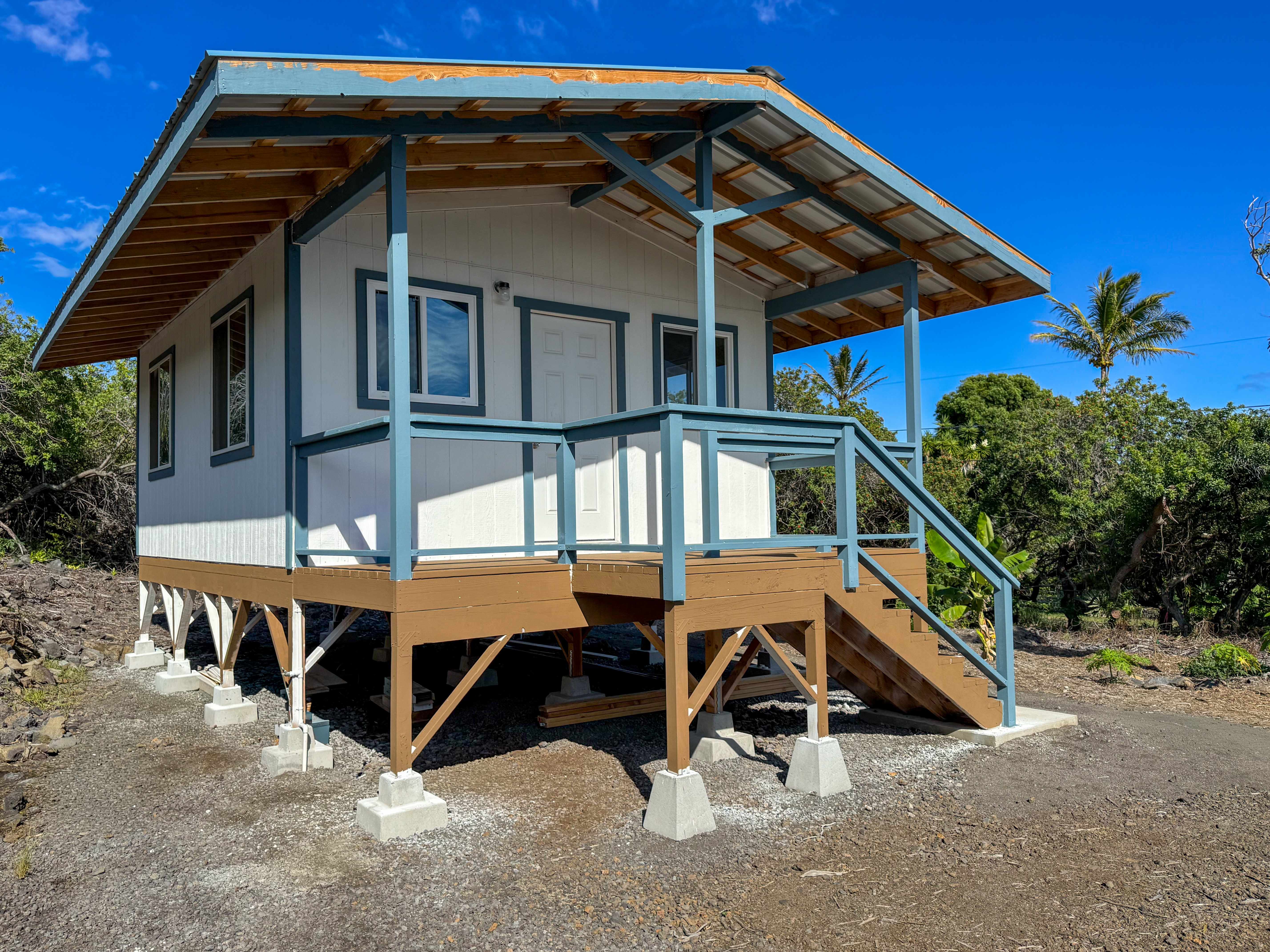 Naalehu, HI 96772,94-6410 HOLOWAI ST