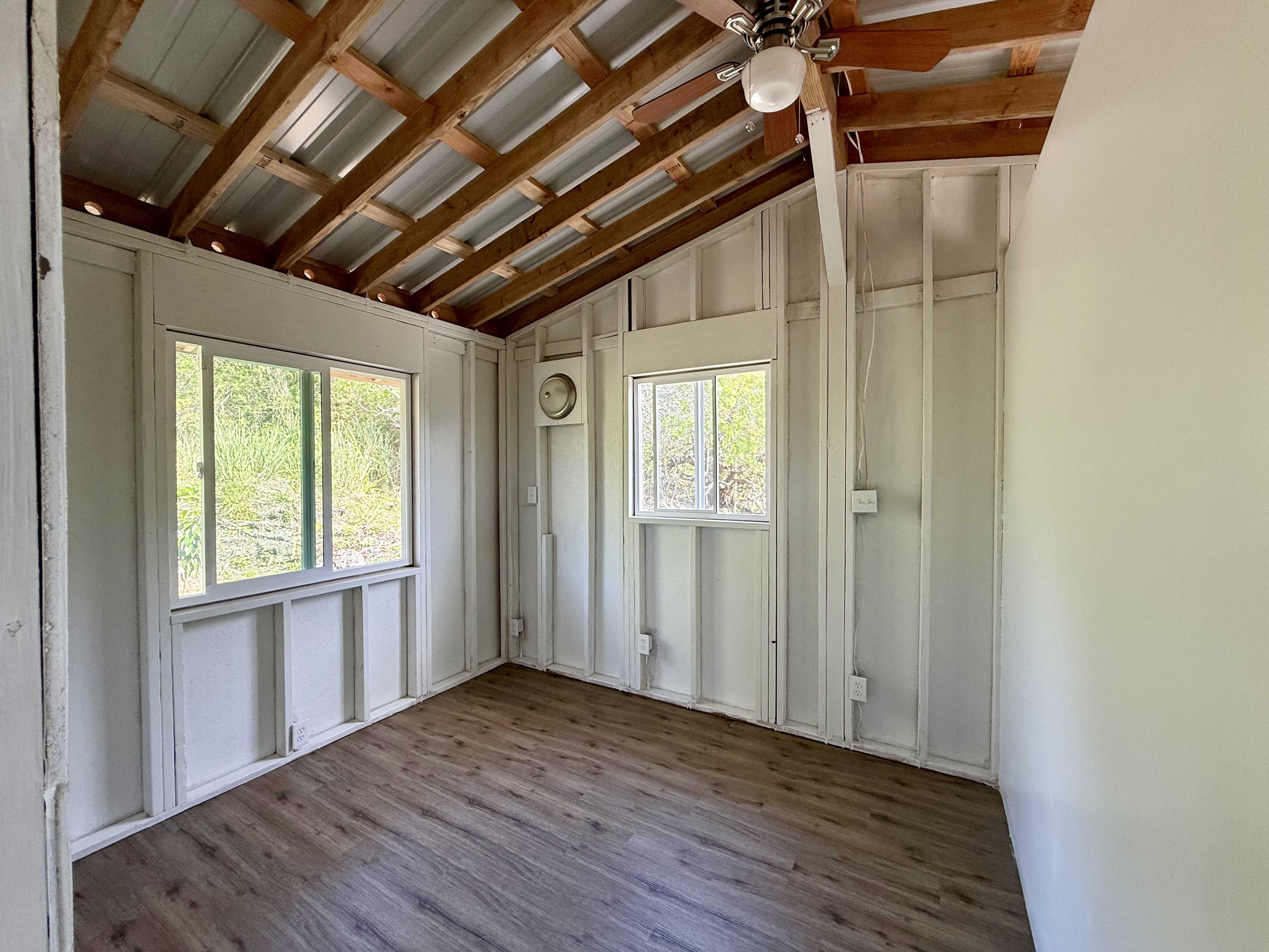 Naalehu, HI 96772,94-6410 HOLOWAI ST