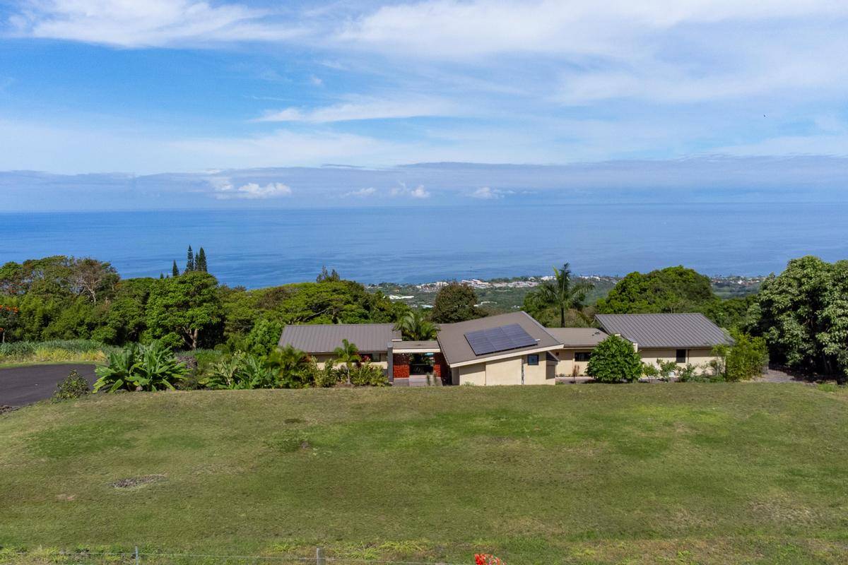 Holualoa, HI 96725,76-959 ALA MAKAA