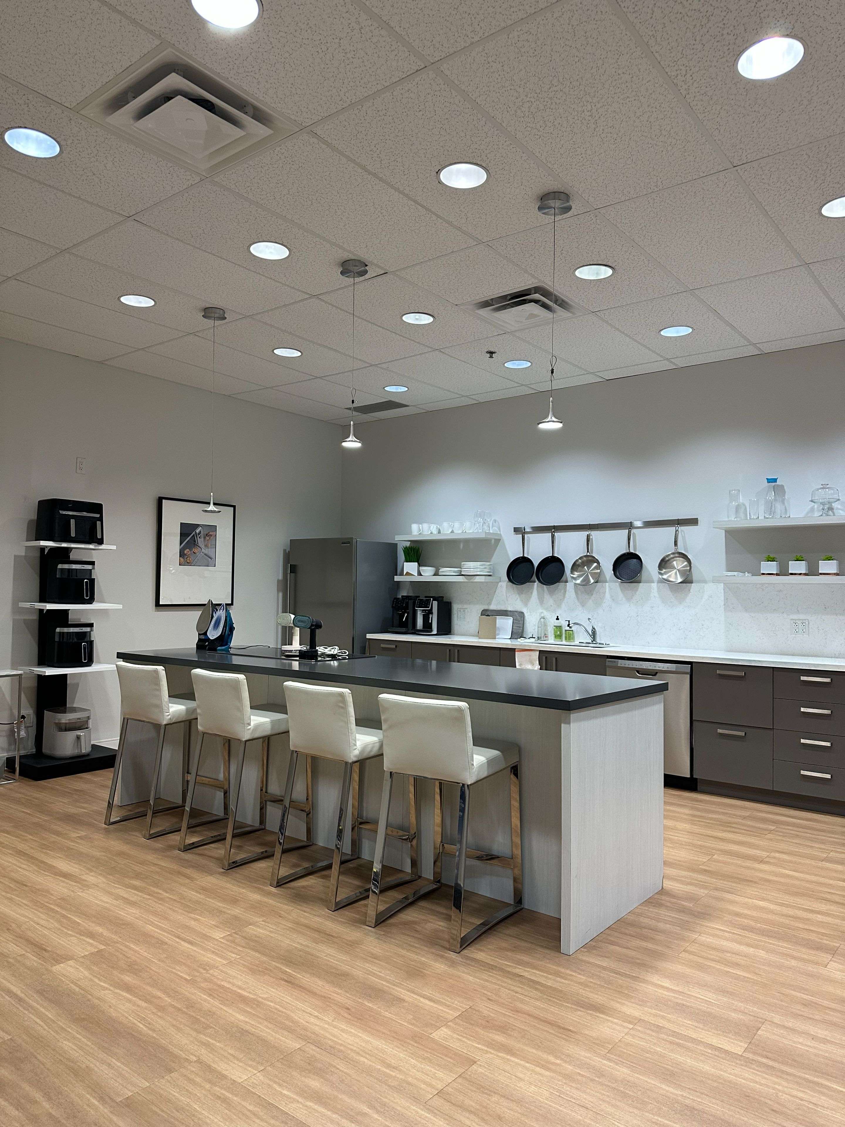 Toronto E07, ON M1V 0E2,36 Newmill Gate #2