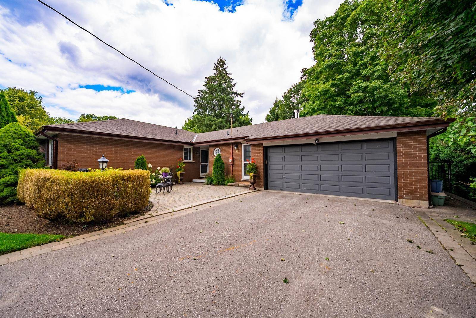 Whitchurch-stouffville, ON L4A 4H8,59 Blake ST