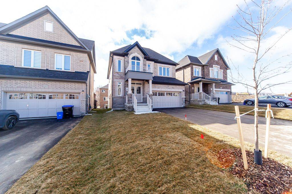 Innisfil, ON L0L 1W0,1449 STOVELL CRES