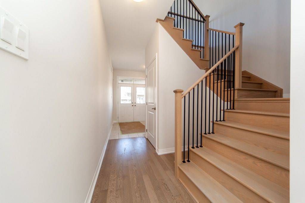 Innisfil, ON L0L 1W0,1449 STOVELL CRES