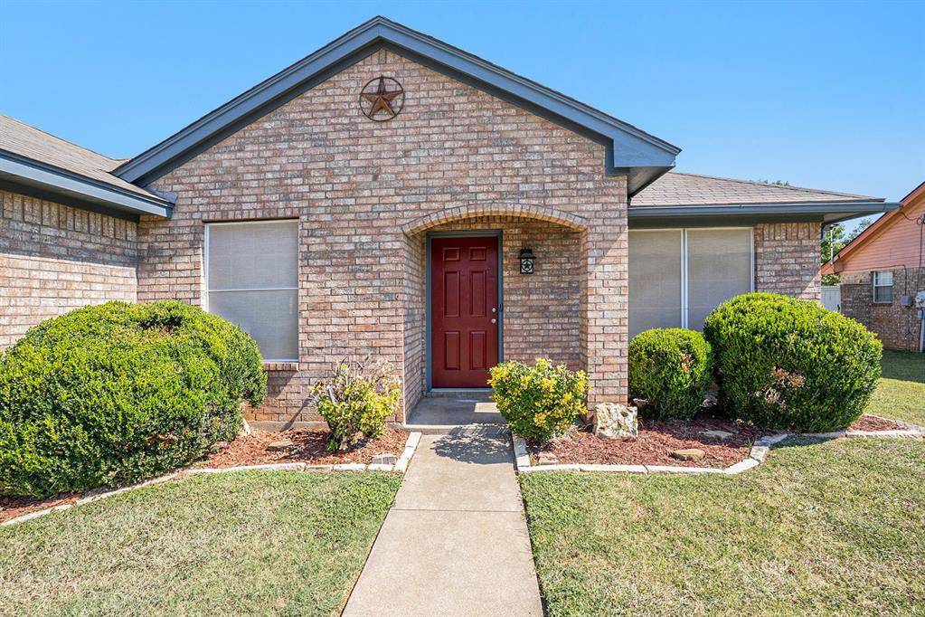 Cleburne, TX 76033,602 Mcanear Street