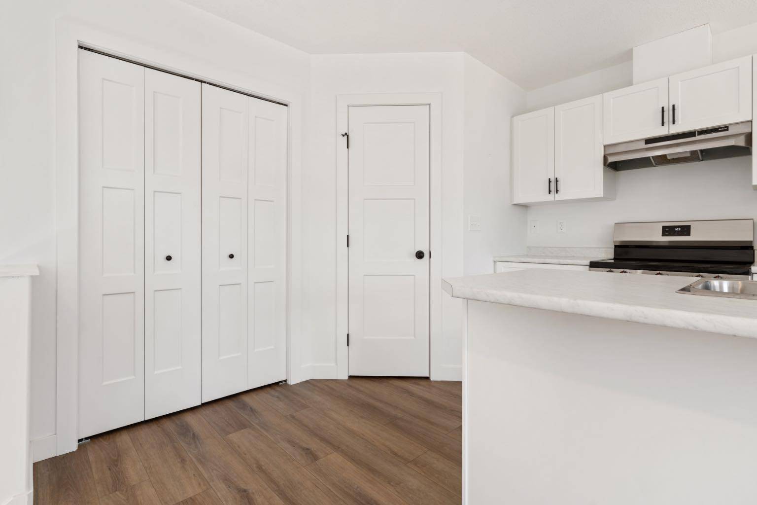 Camrose, AB T4V 2A8,5009 54 ST