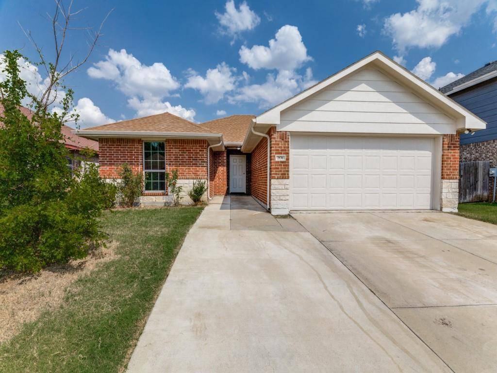 Fort Worth, TX 76111,2836 Mesquite Road