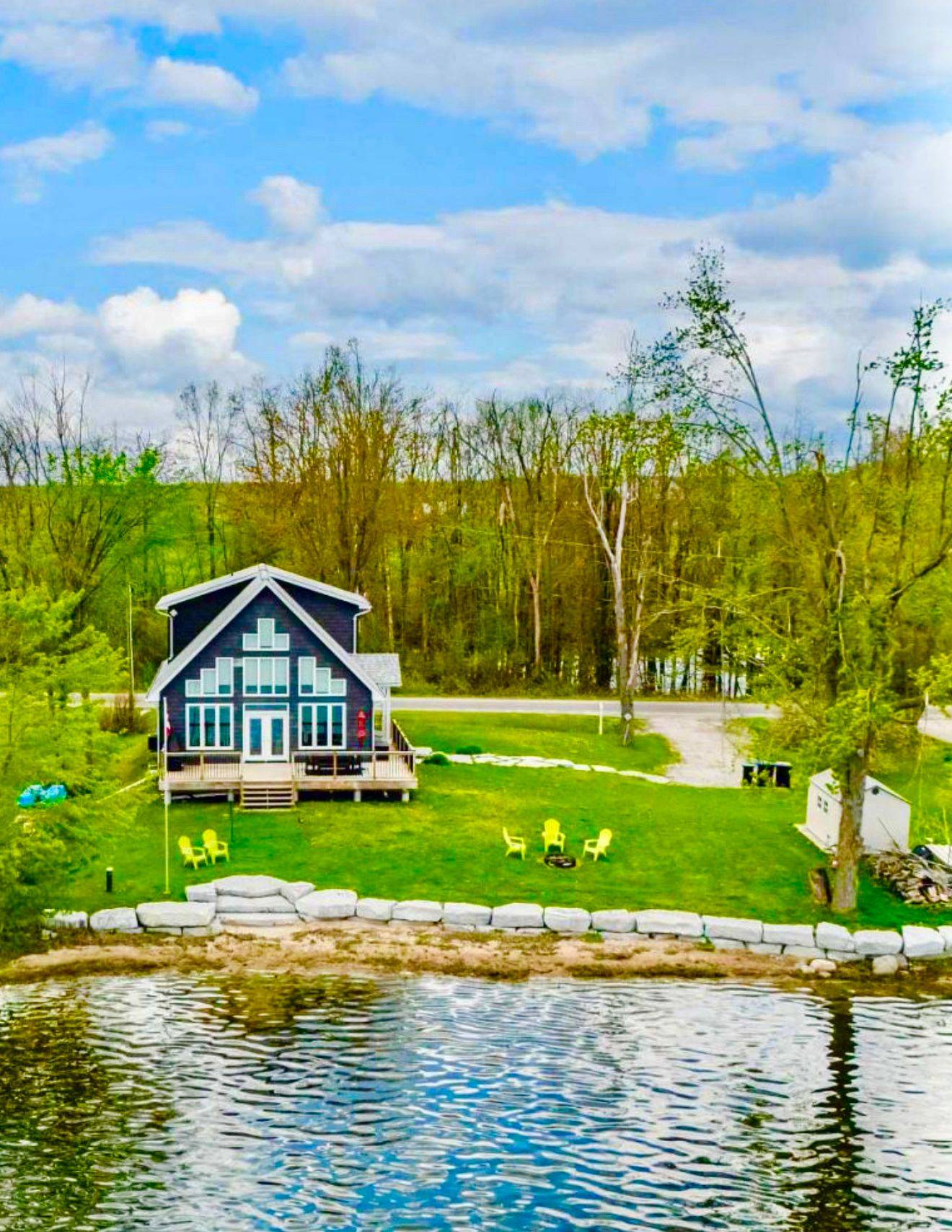 Ramara, ON L0K 1B0,4073 Dalrymple DR