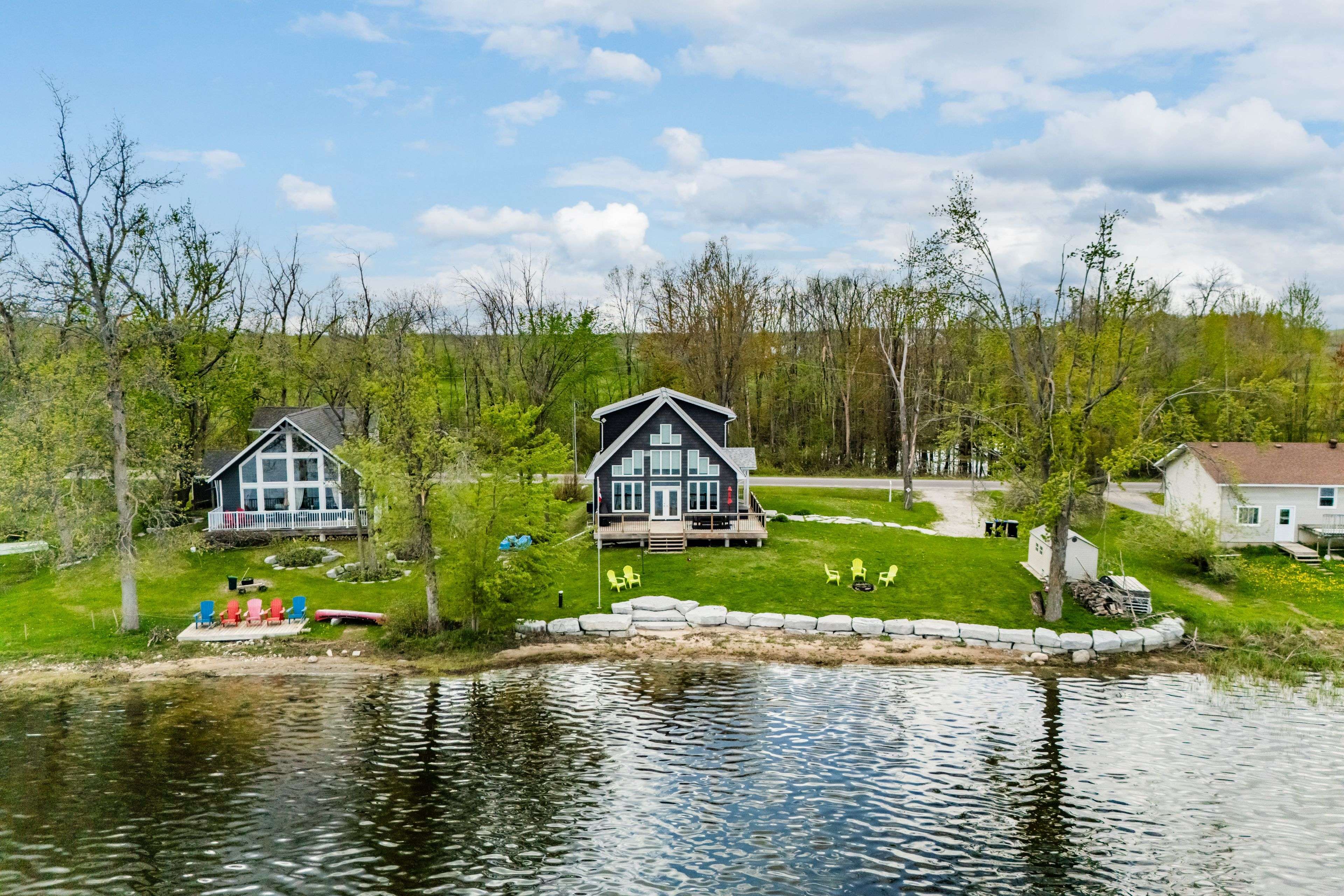 Ramara, ON L0K 1B0,4073 Dalrymple DR