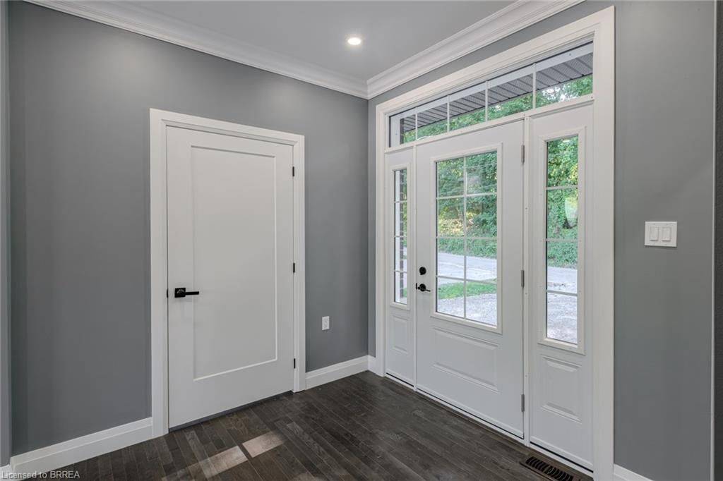 Norfolk, ON N0A 1N7,50 Grand ST