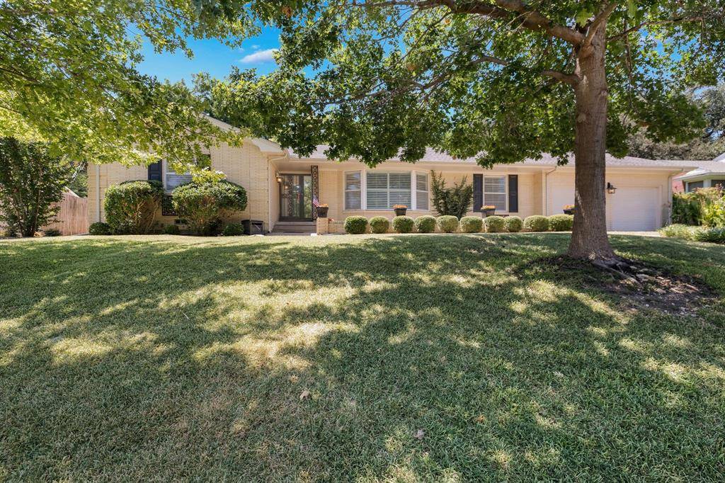 3900 Tamworth Road, Fort Worth, TX 76116