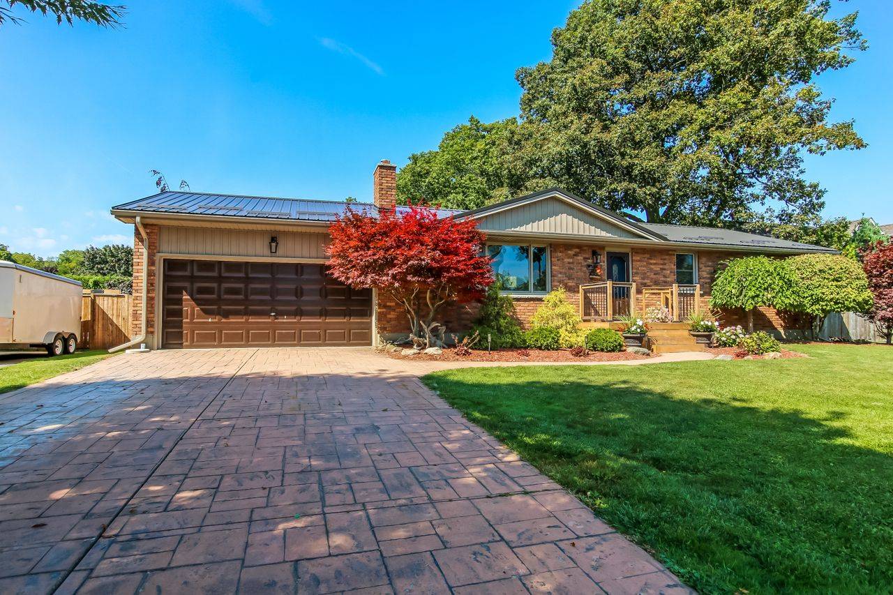 Central Elgin, ON N5L 1H5,388 Larry ST