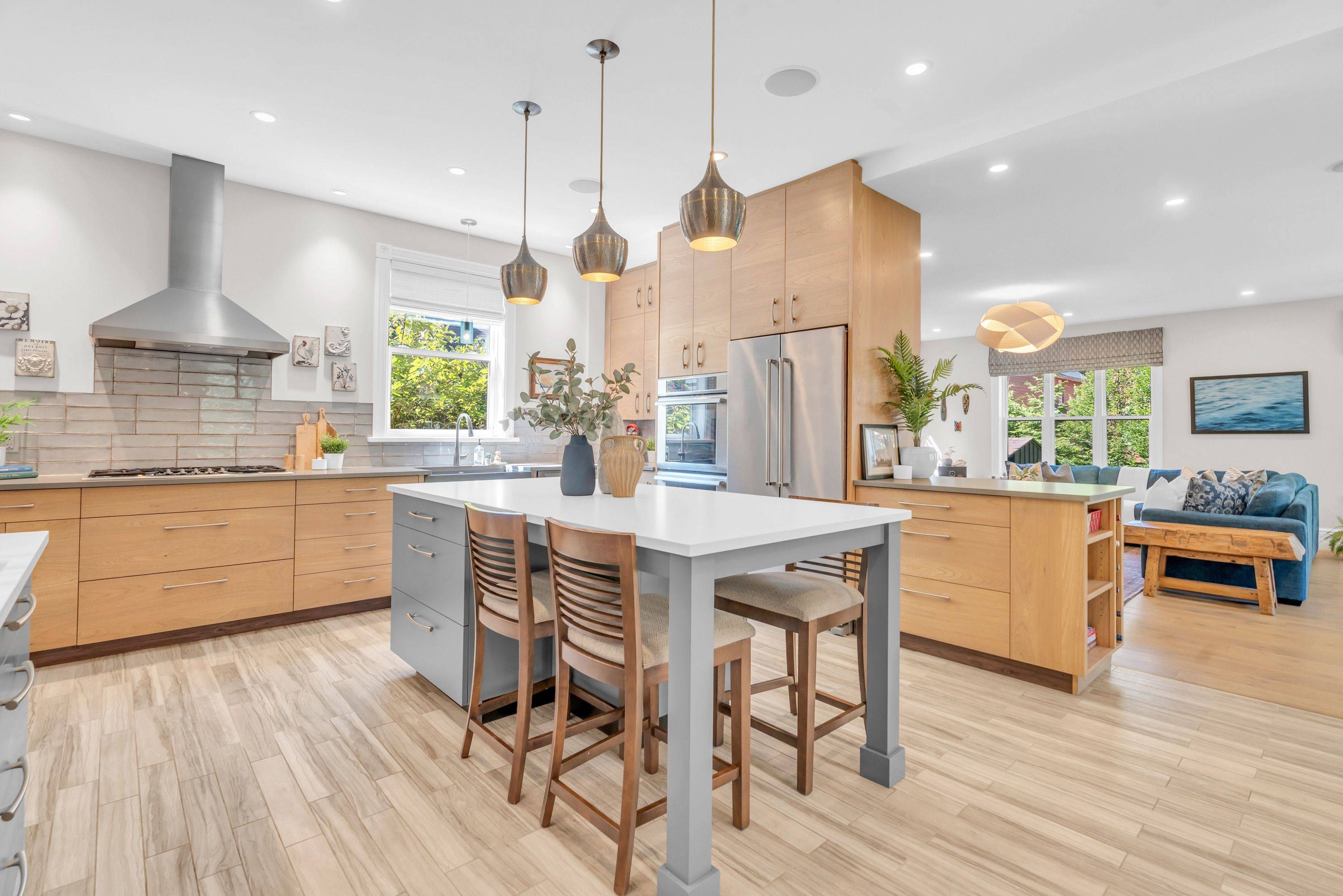 Guelph, ON N1H 2A5,33 Mont ST