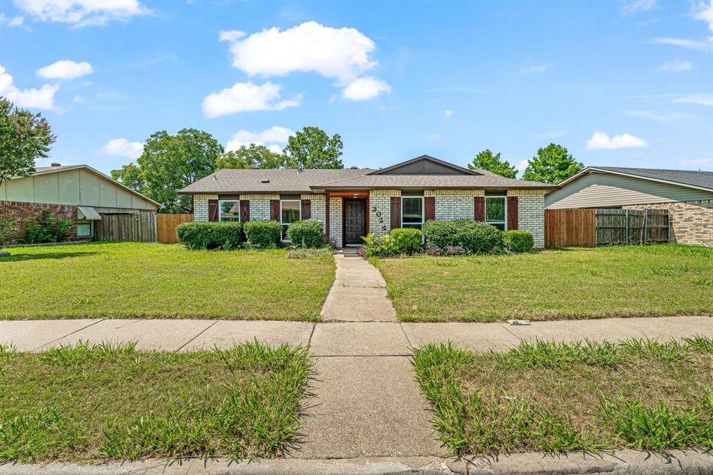 Grand Prairie, TX 75052,2026 Lewis Trail