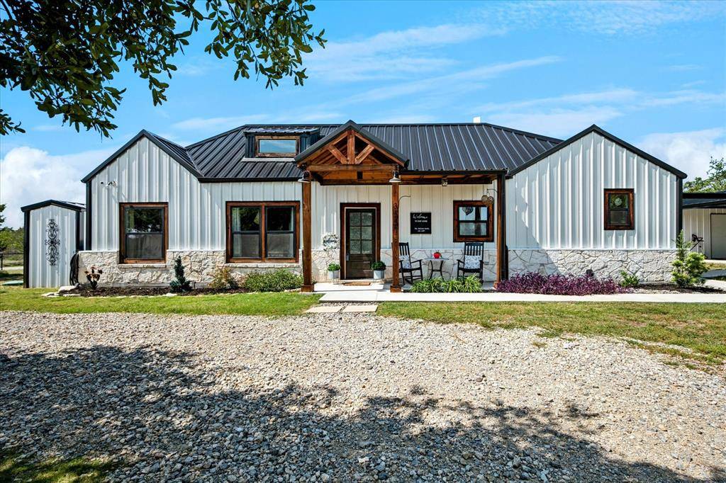 Weatherford, TX 76085,855 Deer Track Road