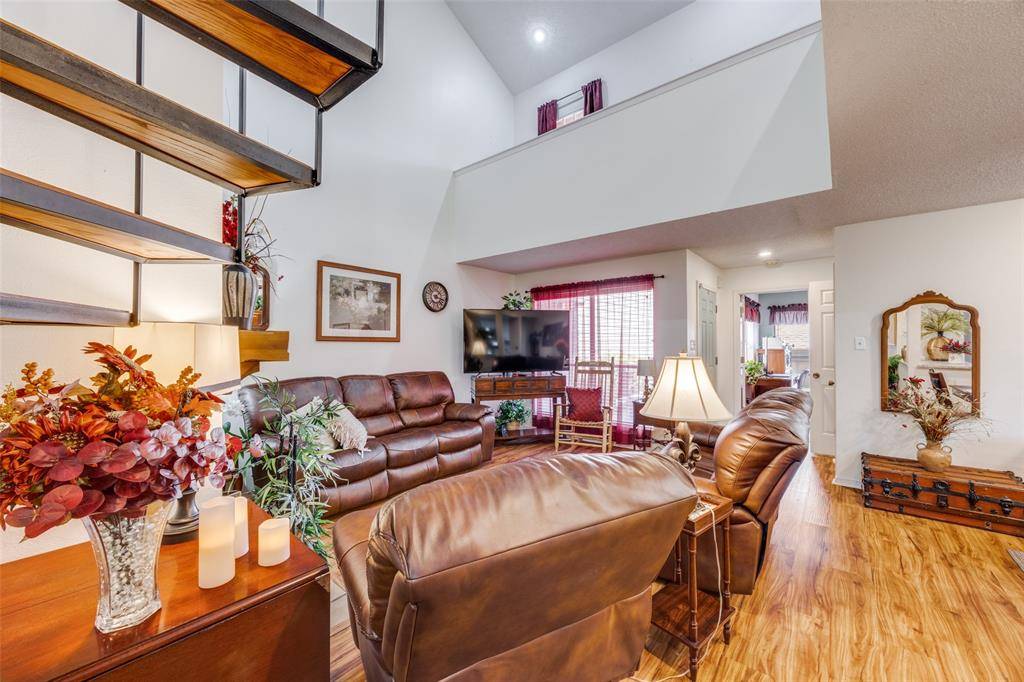 Denison, TX 75020,12 Village Green Court