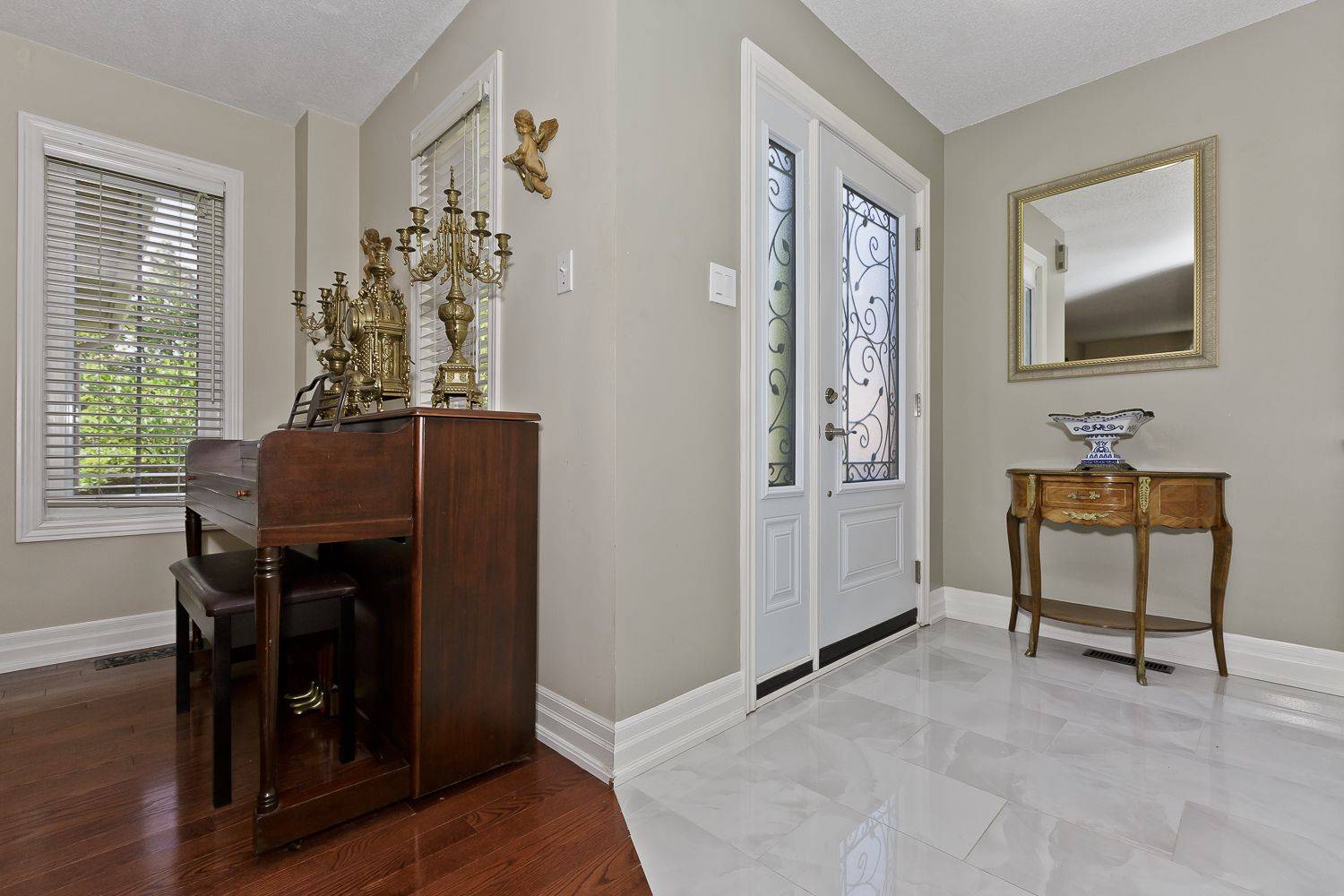 Halton Hills, ON L7G 5R4,35 Harrop AVE