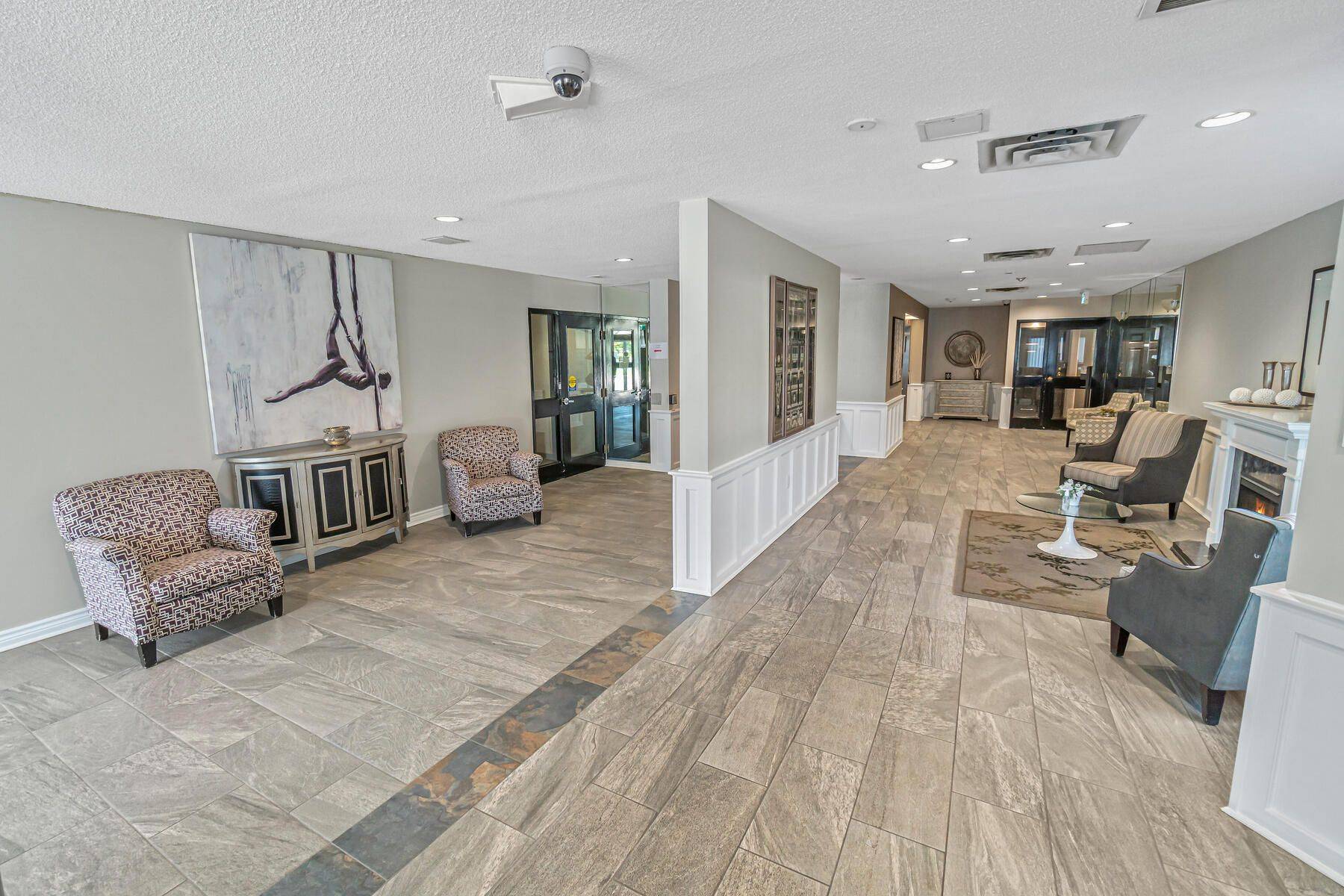 Halton Hills, ON L7G 5J8,20 Mcfarlane DR #1708