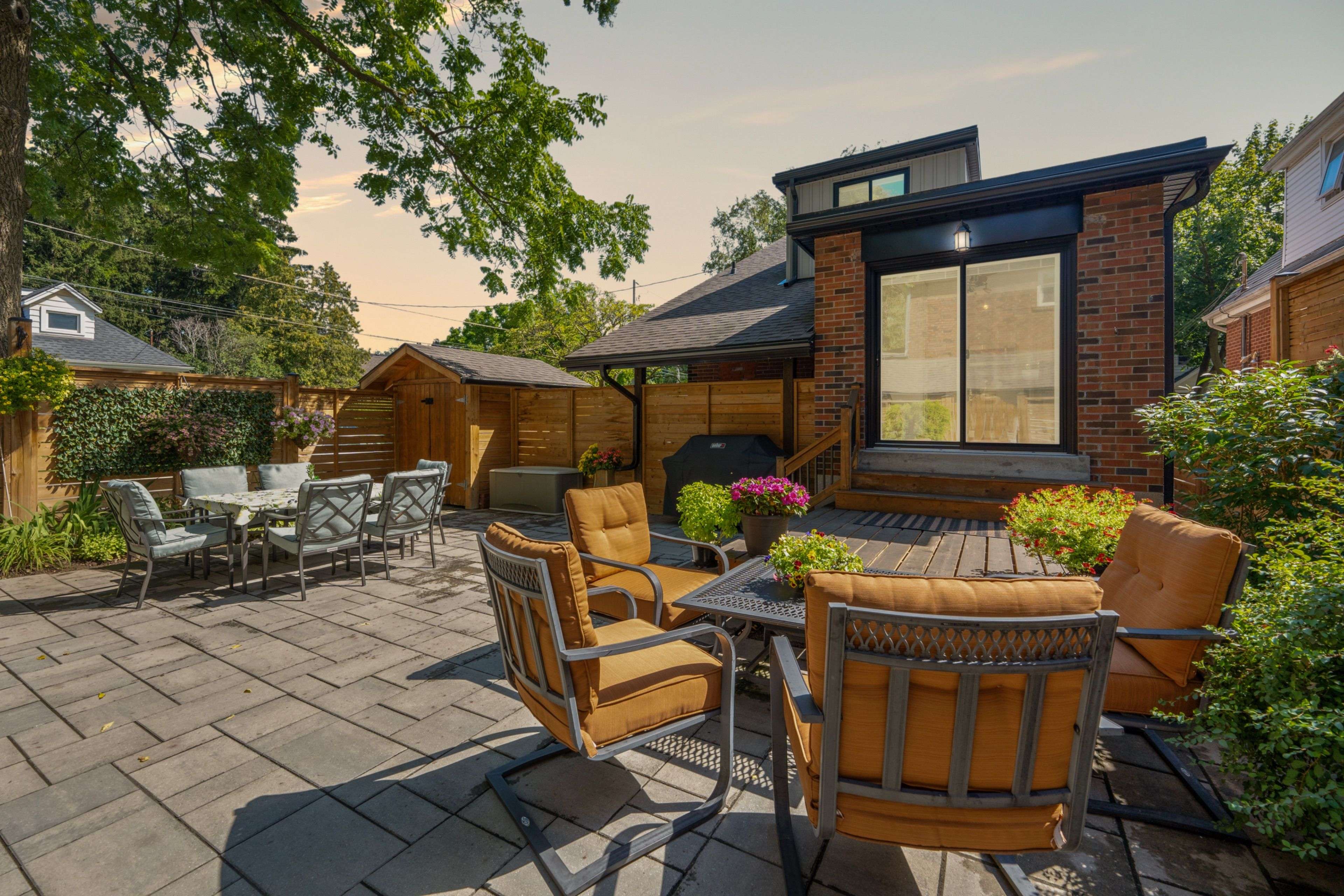 Hamilton, ON L8S 1V9,46 Newton AVE