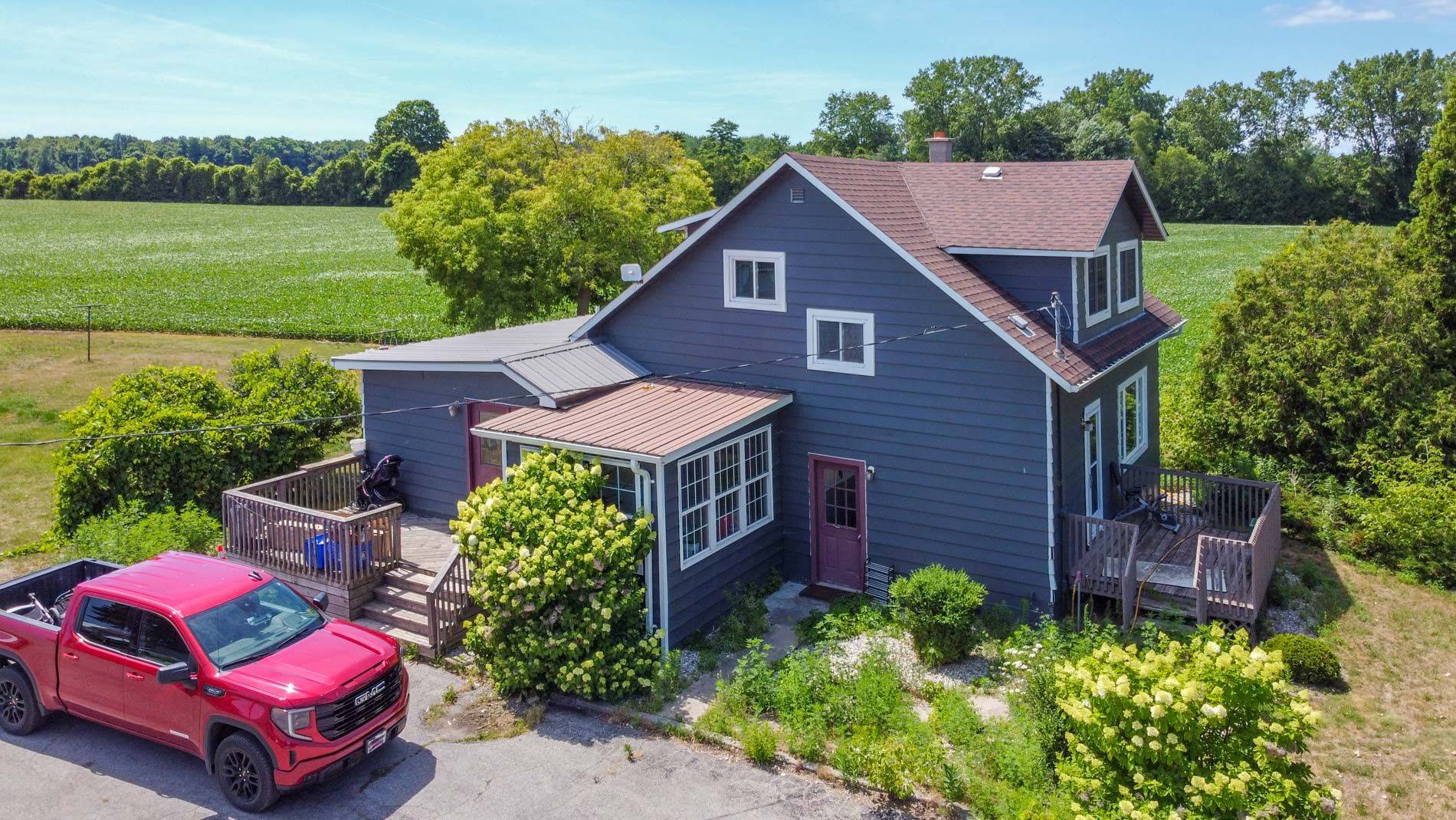 Norfolk, ON N0E 1G0,926 Fairground RD