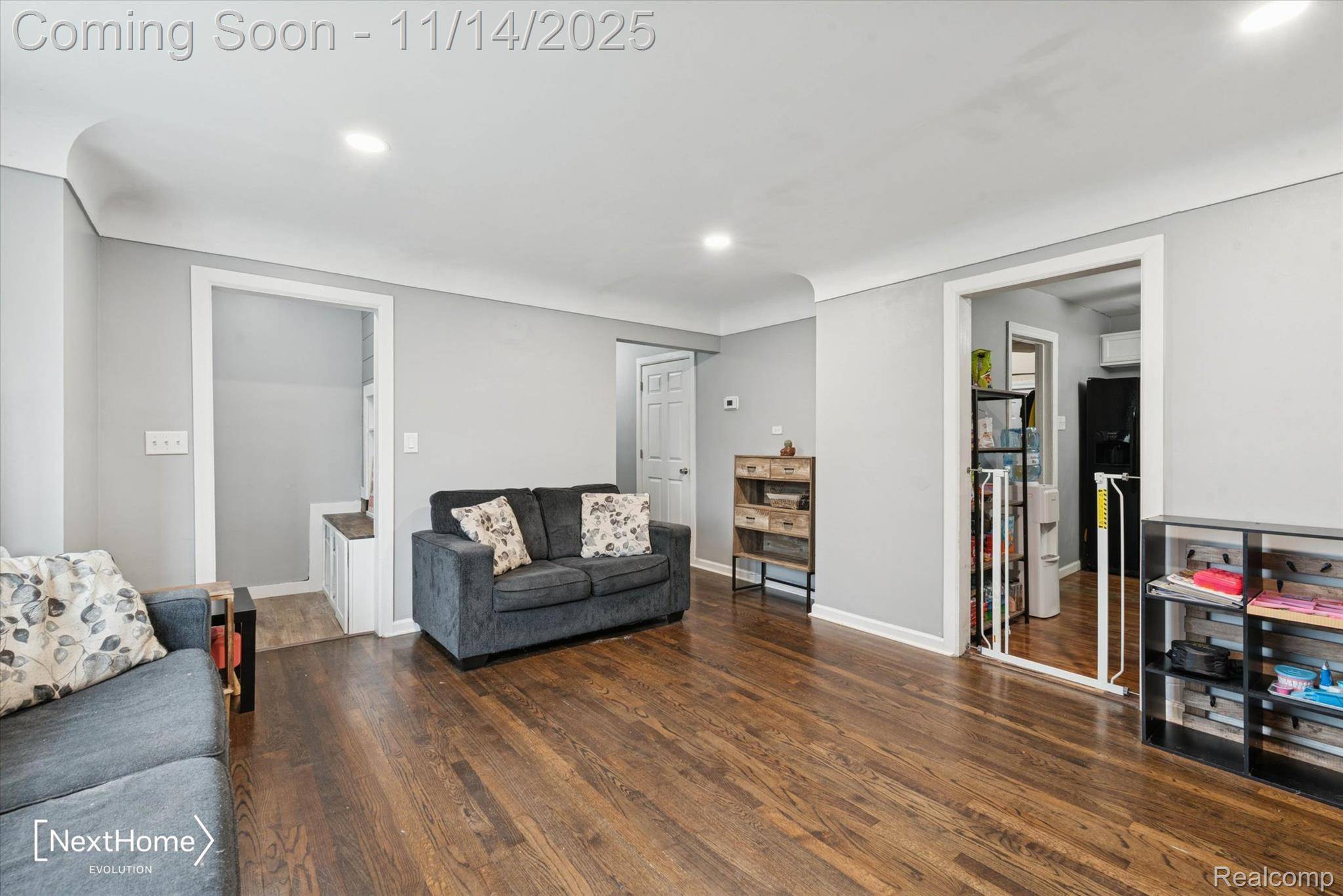 Southgate, MI 48195,15911 Allen RD