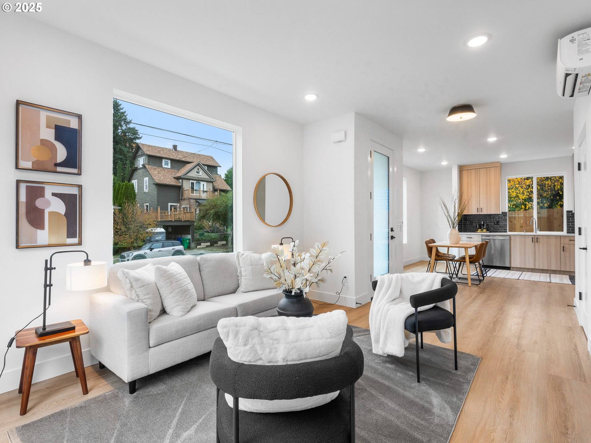 Portland, OR 97227,3526 N Haight AVE #1